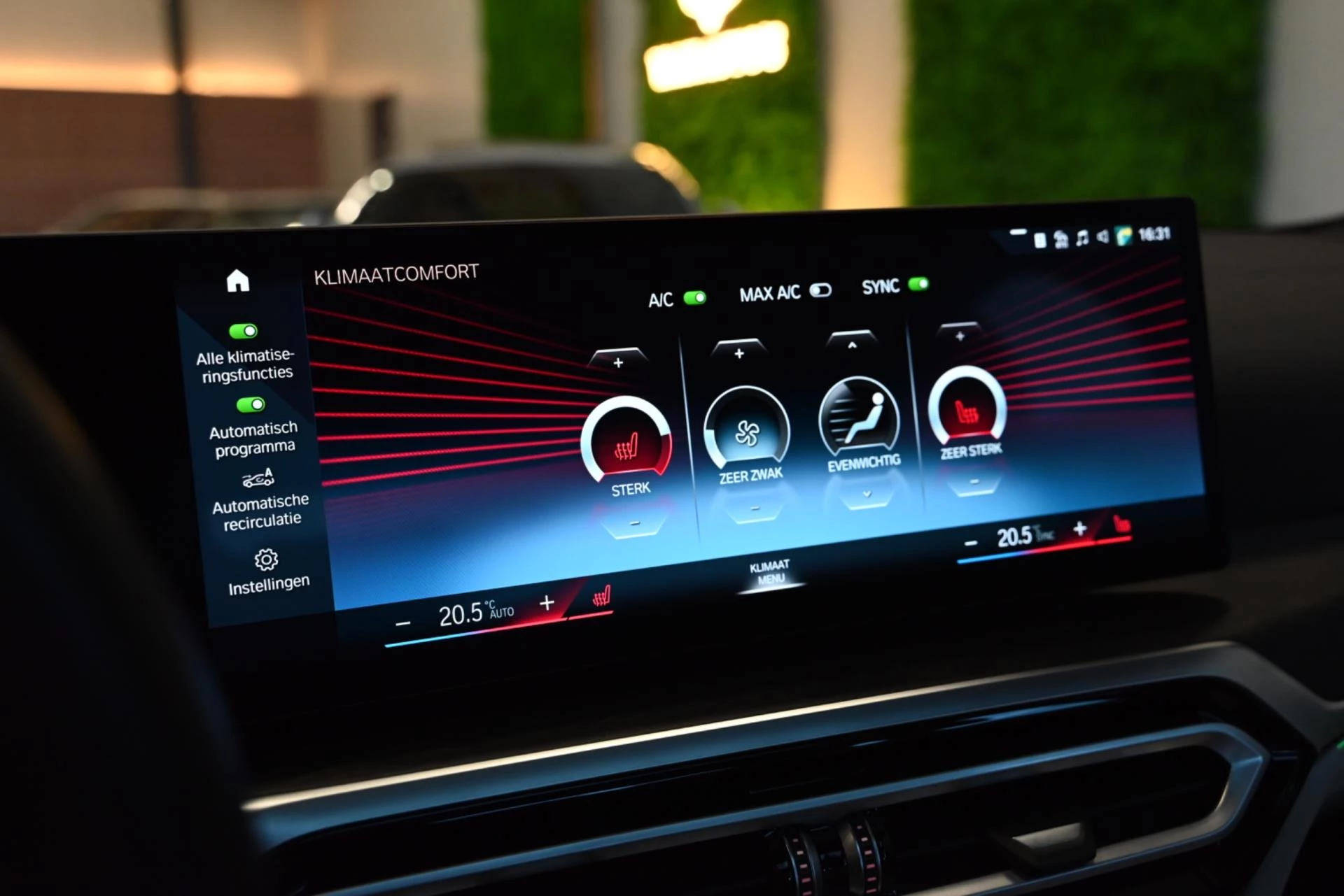 Hoofdafbeelding BMW i4