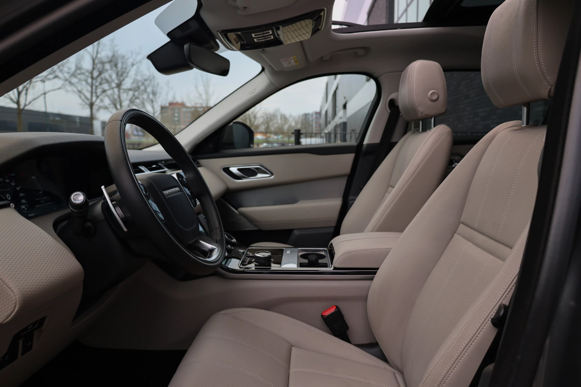 Hoofdafbeelding Land Rover Range Rover Velar