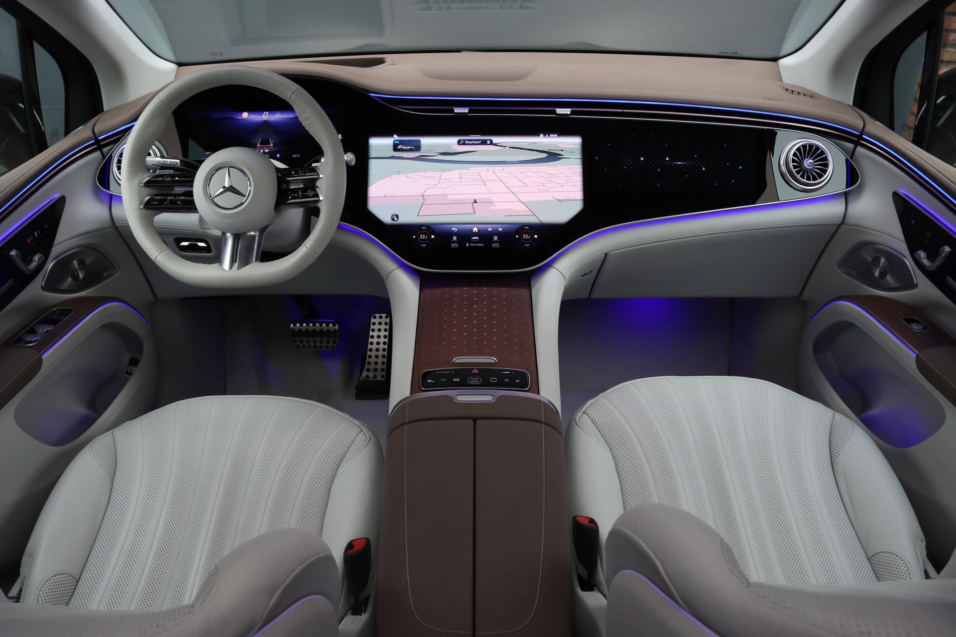 Hoofdafbeelding Mercedes-Benz EQS