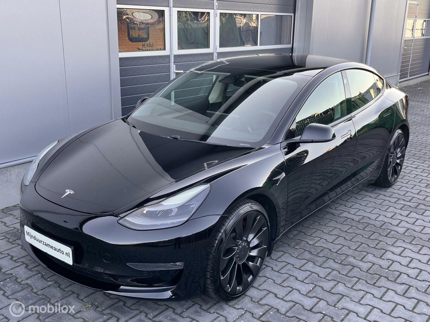 Hoofdafbeelding Tesla Model 3