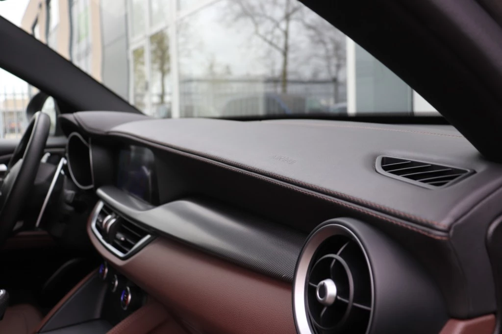 Hoofdafbeelding Alfa Romeo Stelvio