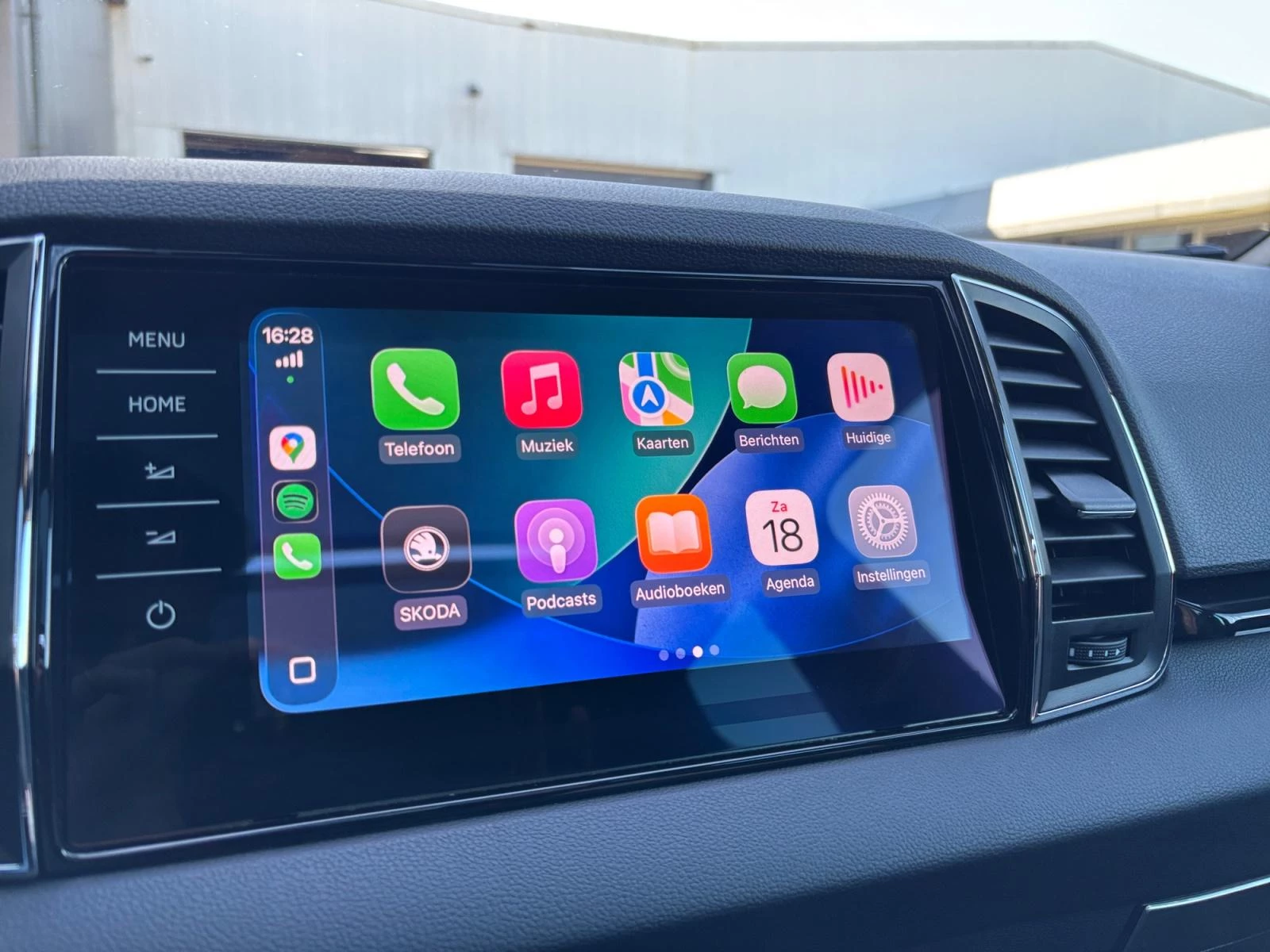 Hoofdafbeelding Škoda Karoq