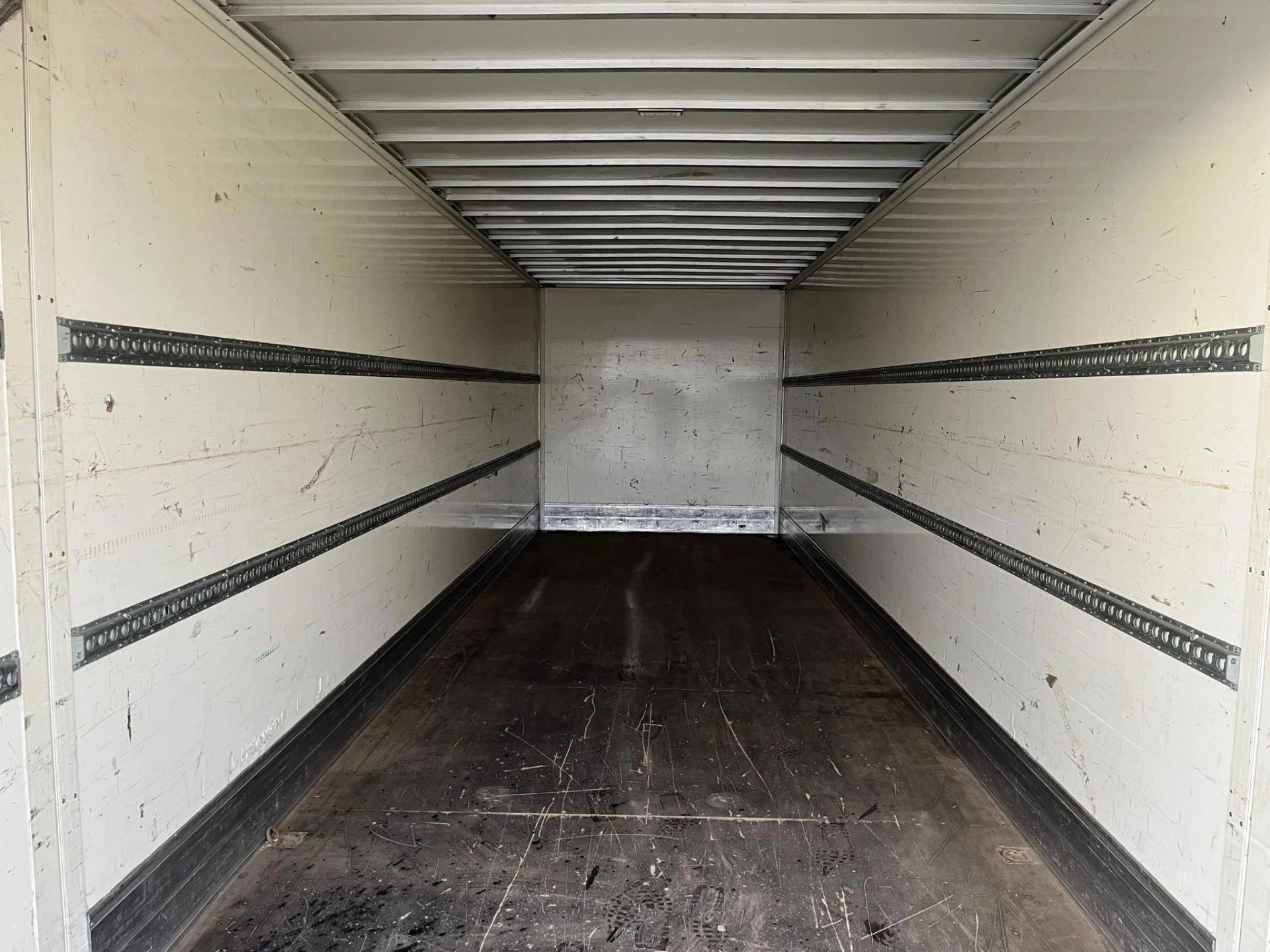 Hoofdafbeelding Bunk 7T  BE OPLEGGER | Laadklep 1500kg | 2x zijdeur