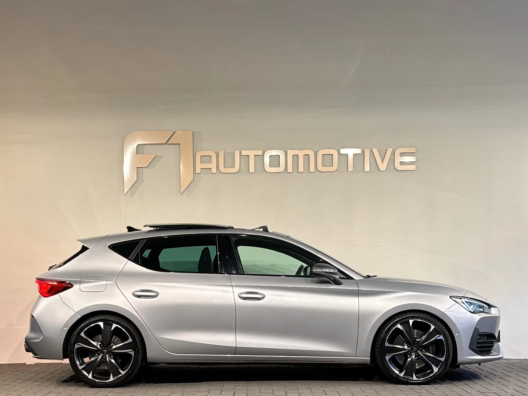 Hoofdafbeelding CUPRA Leon