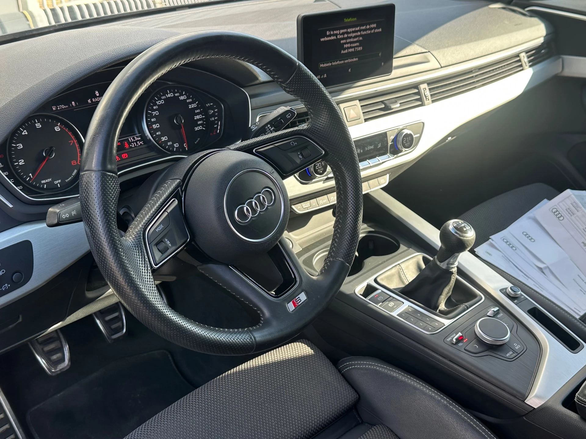 Hoofdafbeelding Audi A4