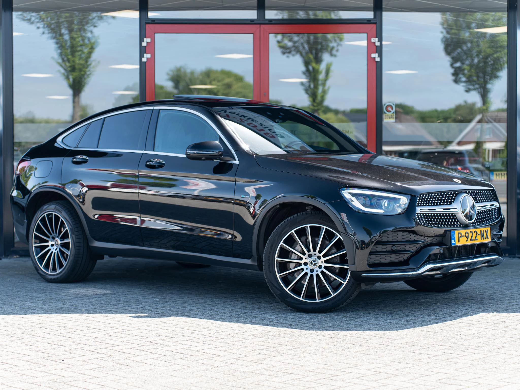 Hoofdafbeelding Mercedes-Benz GLC