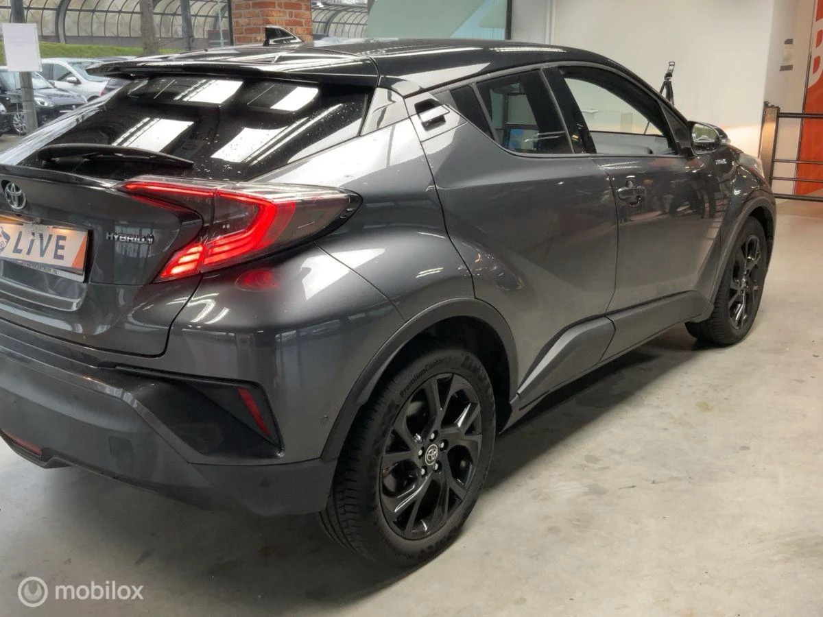 Hoofdafbeelding Toyota C-HR