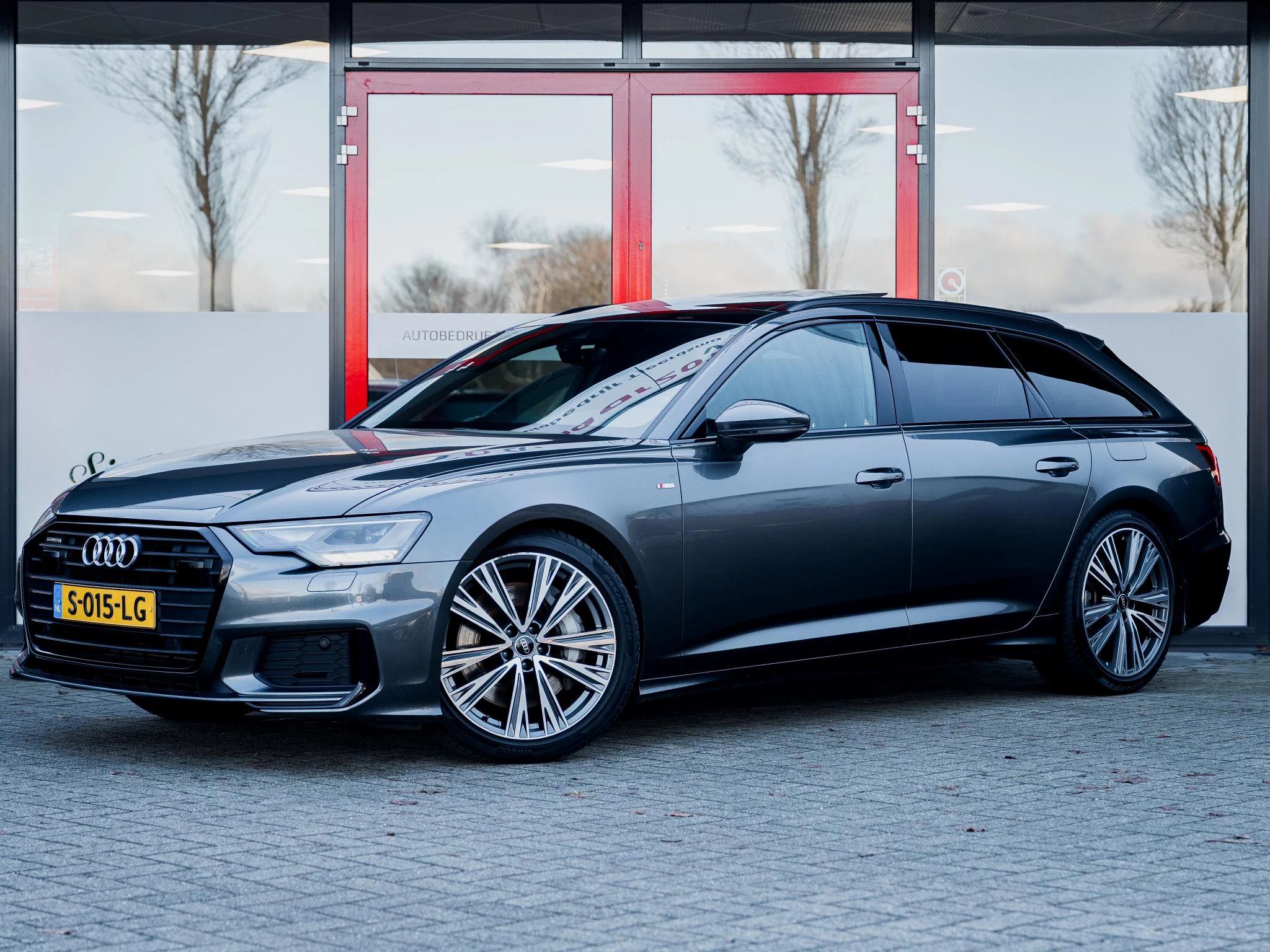 Hoofdafbeelding Audi A6