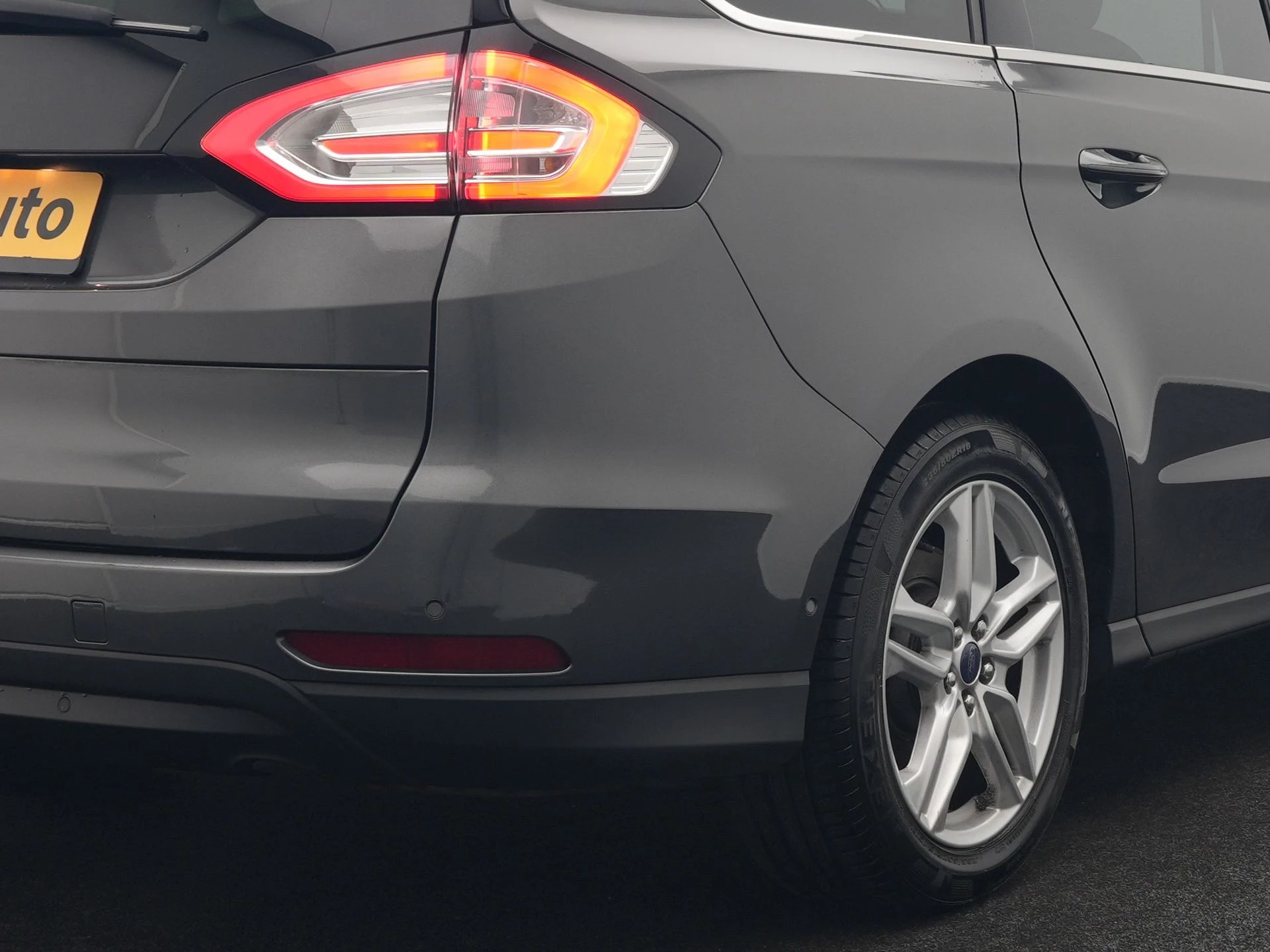 Hoofdafbeelding Ford Galaxy