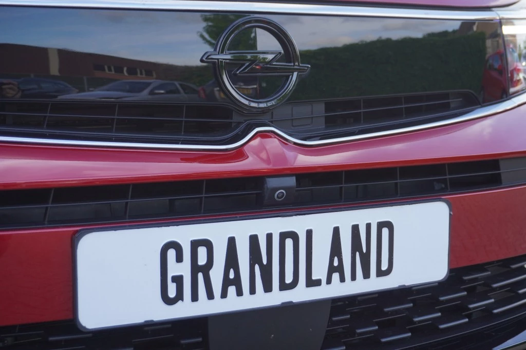 Hoofdafbeelding Opel Grandland