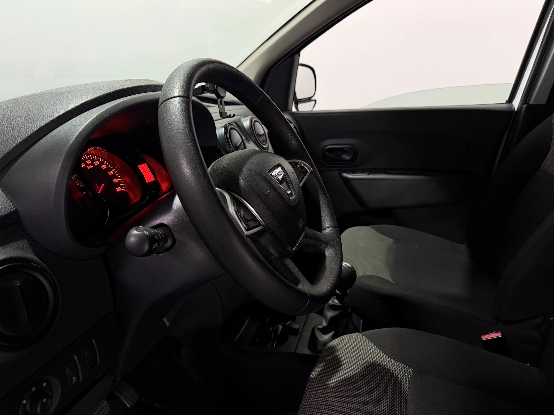 Hoofdafbeelding Dacia Dokker