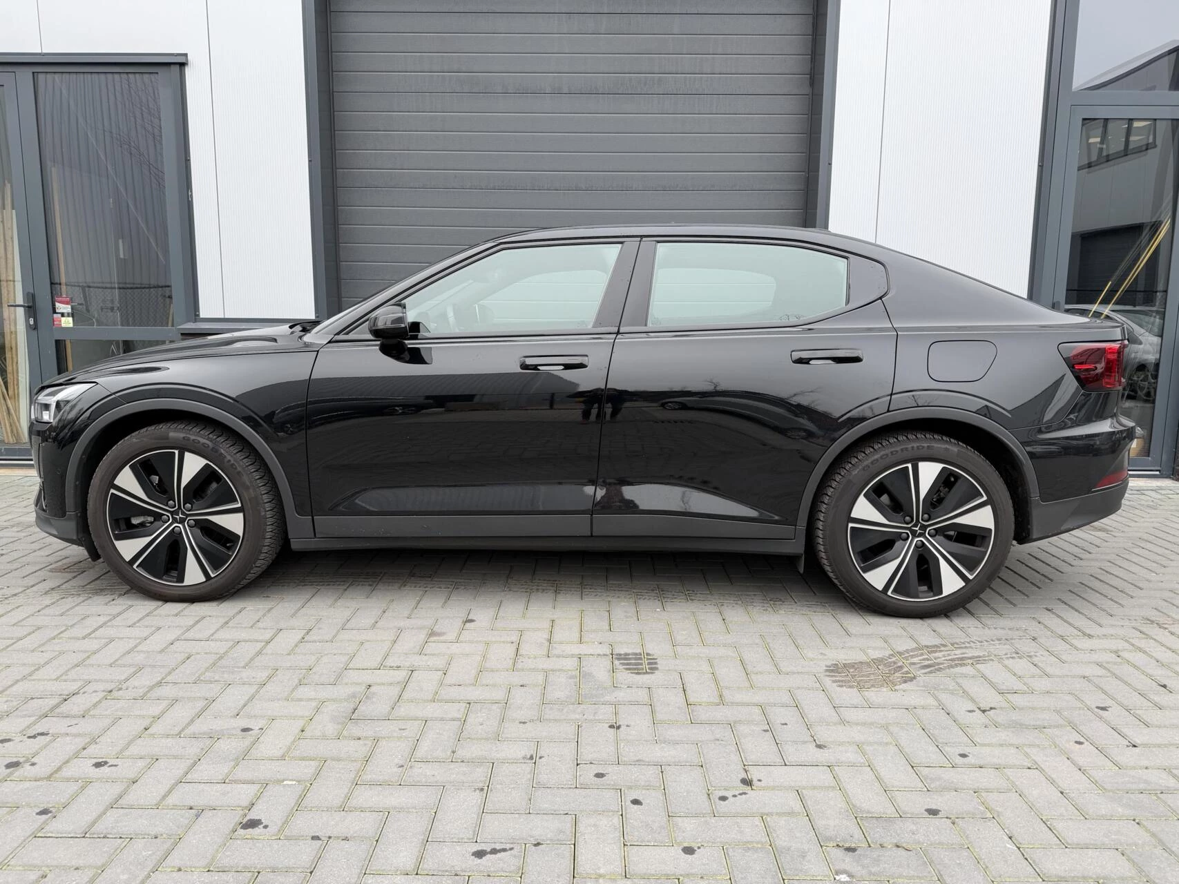 Hoofdafbeelding Polestar 2