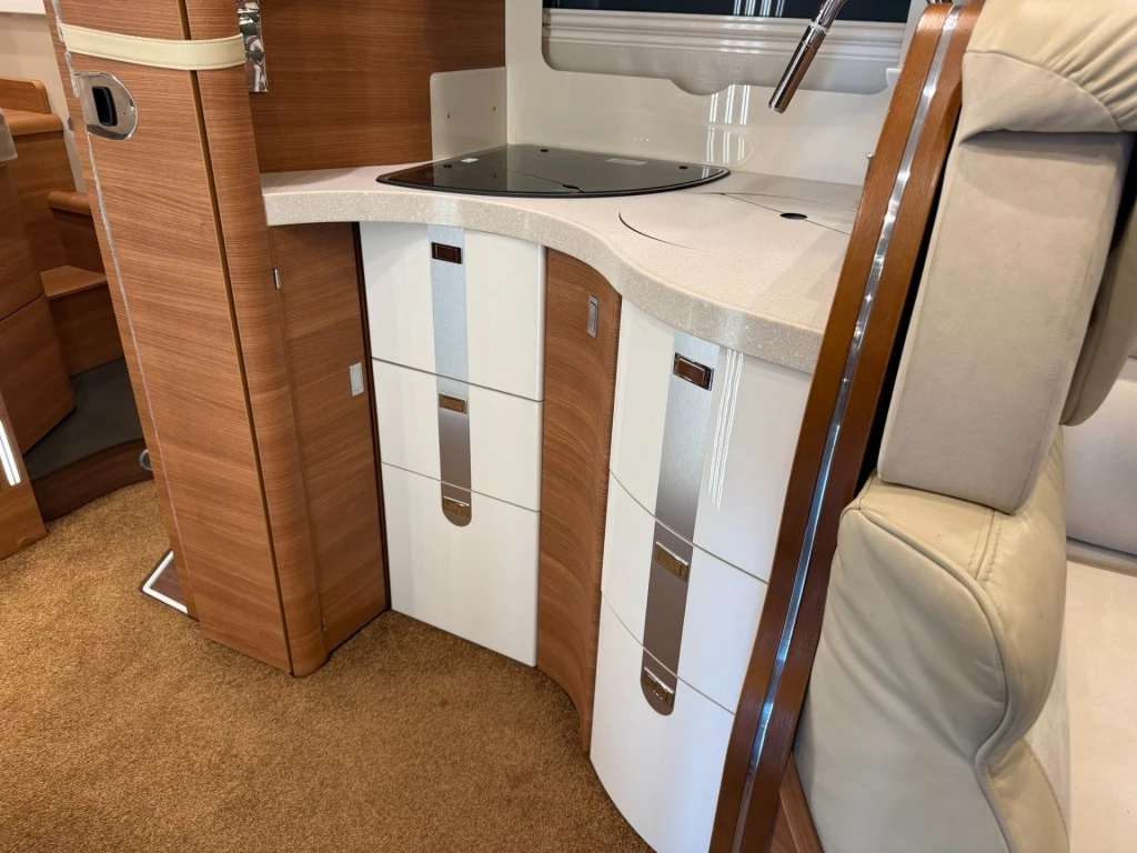 Hoofdafbeelding Carthago Chic C-line