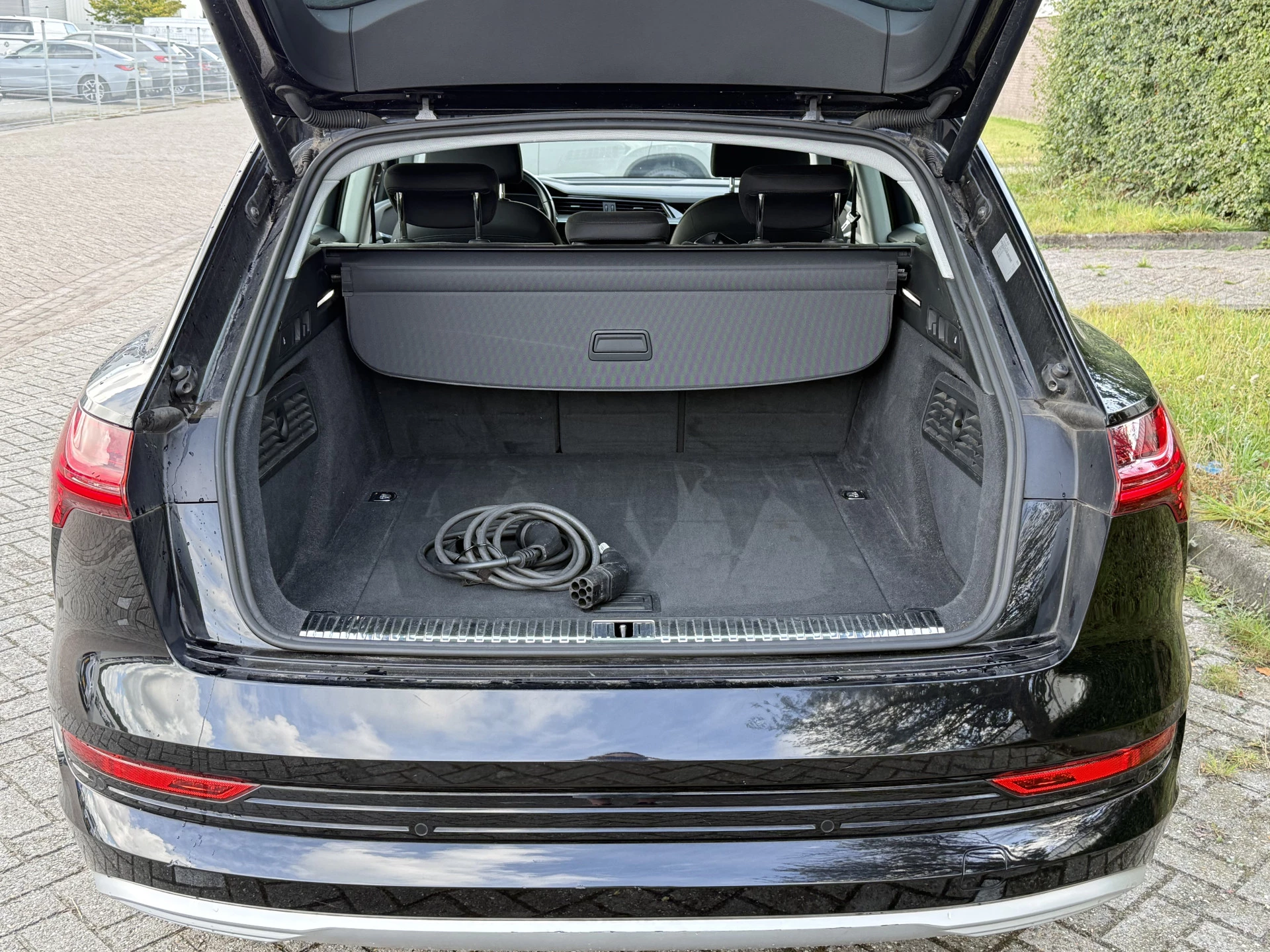 Hoofdafbeelding Audi e-tron