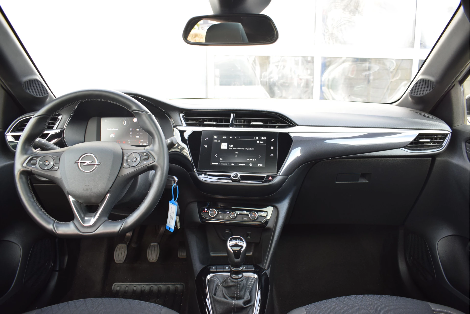 Hoofdafbeelding Opel Corsa