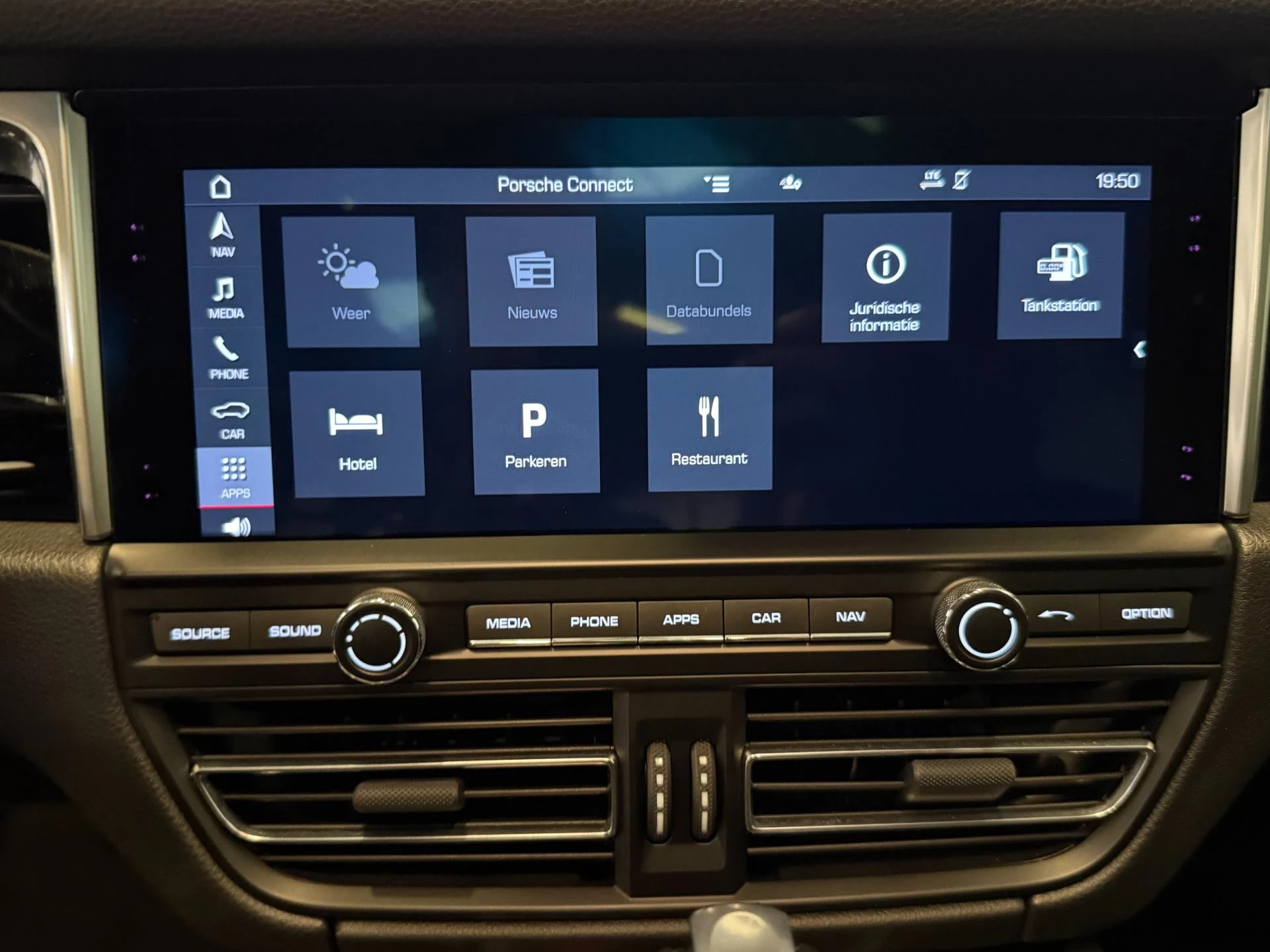 Hoofdafbeelding Porsche Macan