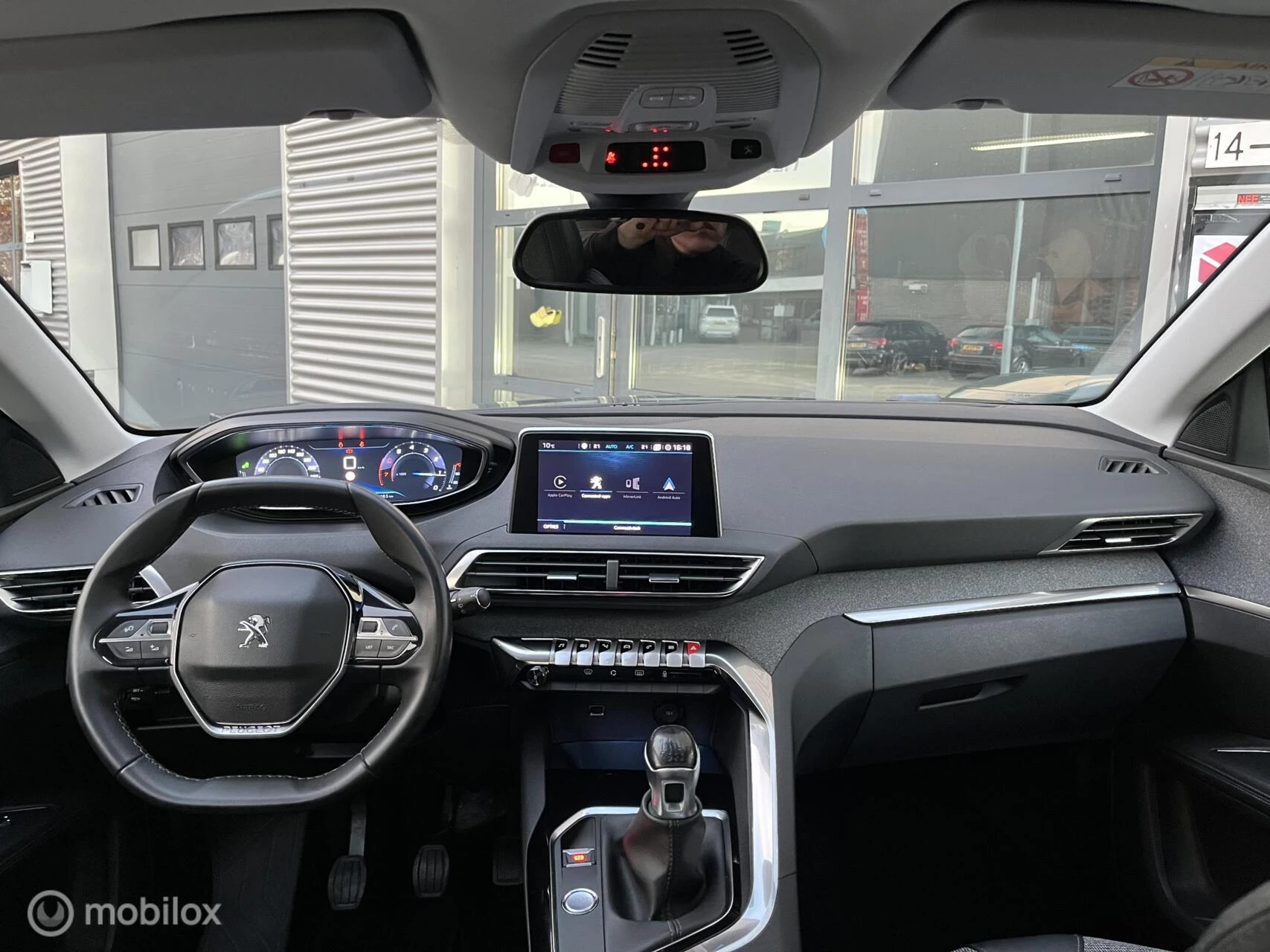 Hoofdafbeelding Peugeot 5008