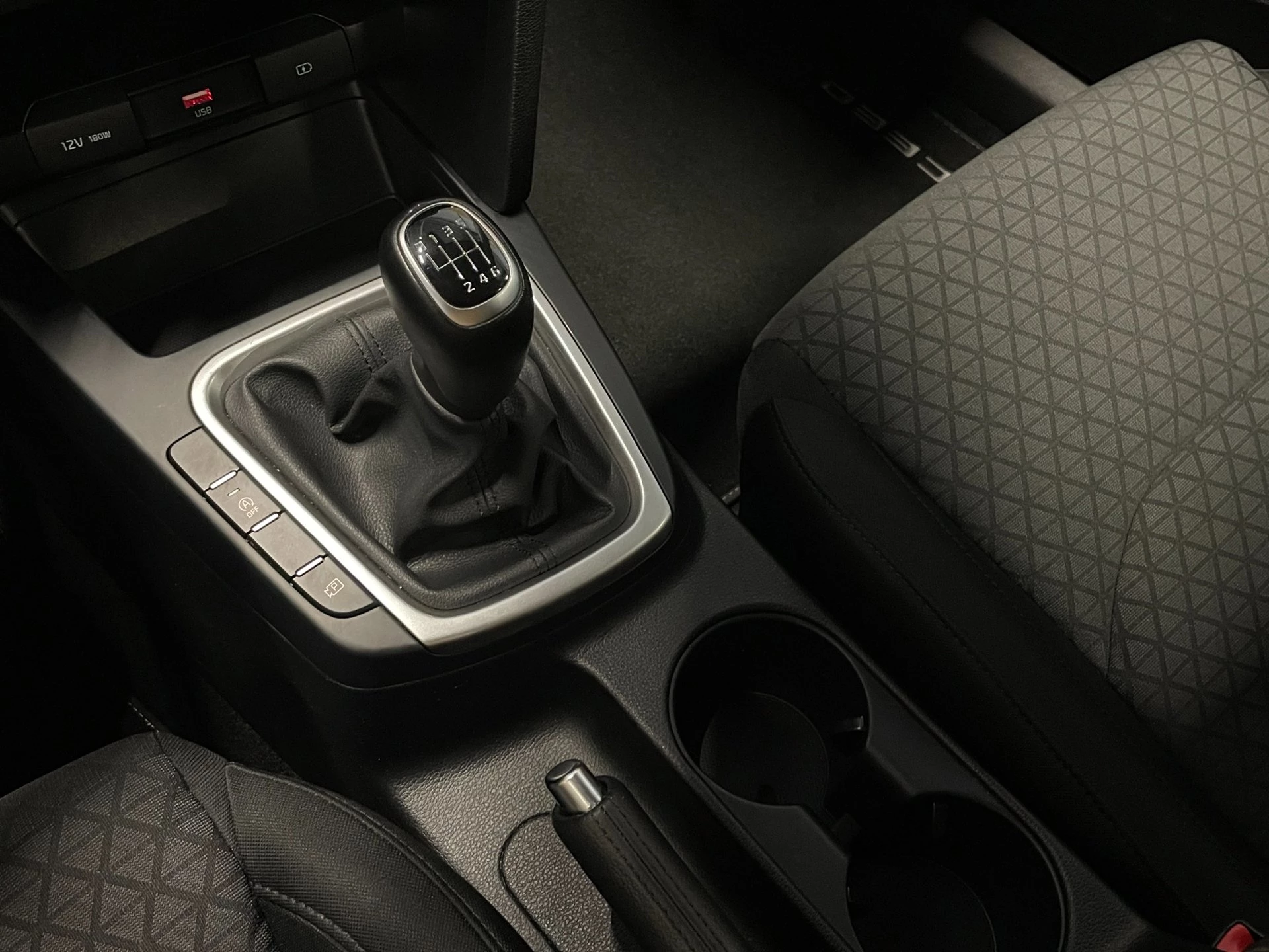 Hoofdafbeelding Kia Ceed