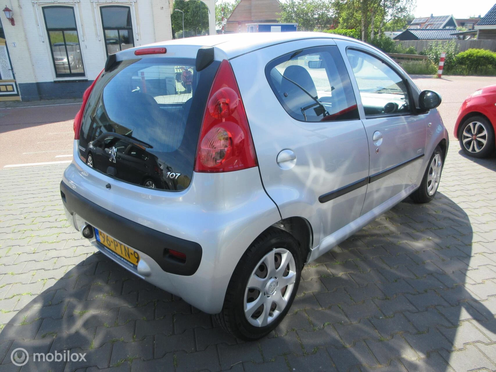 Hoofdafbeelding Peugeot 107