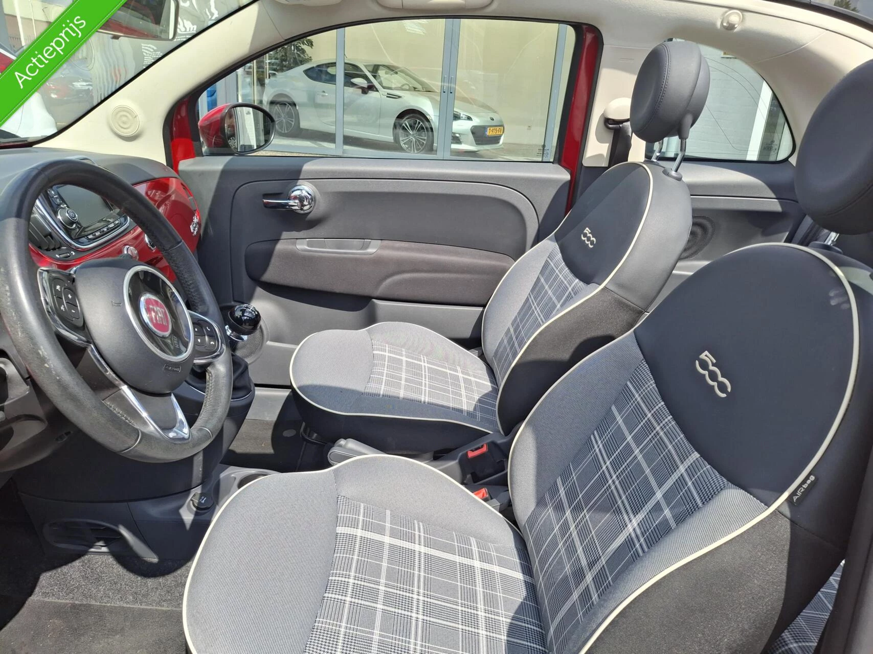 Hoofdafbeelding Fiat 500