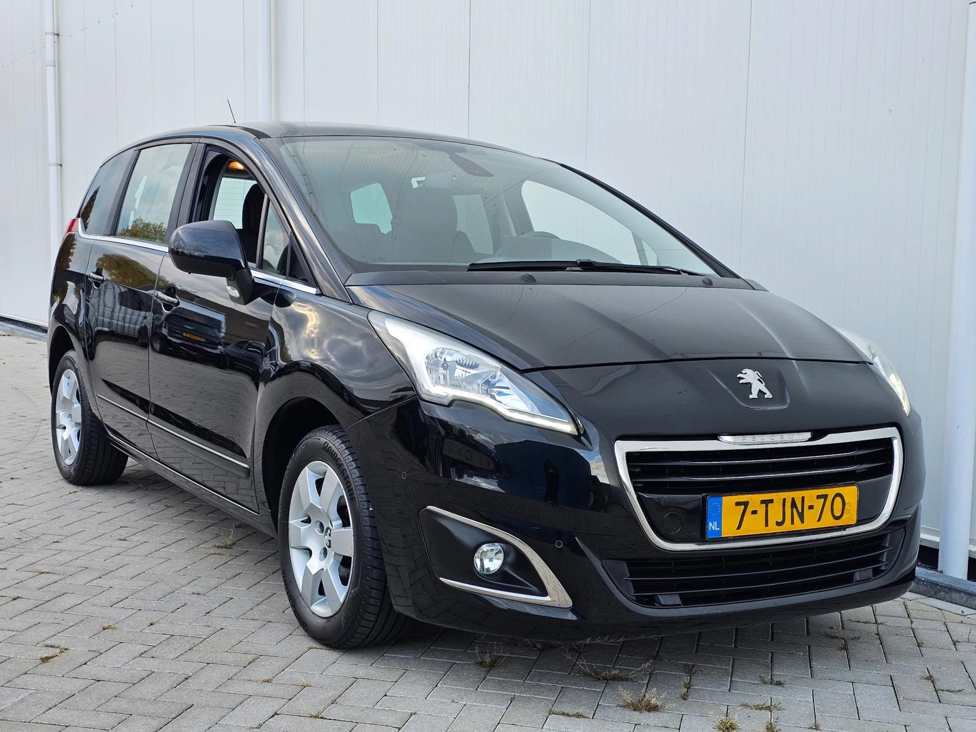 Hoofdafbeelding Peugeot 5008