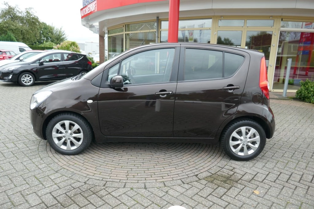Hoofdafbeelding Opel Agila