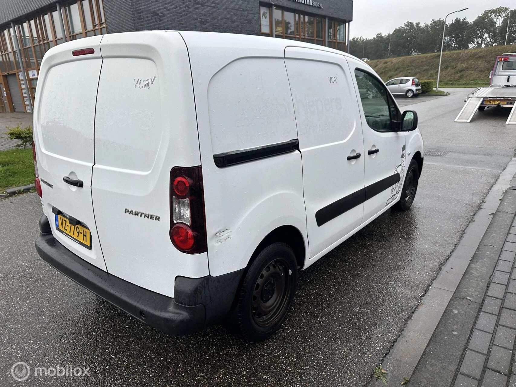 Hoofdafbeelding Peugeot Partner