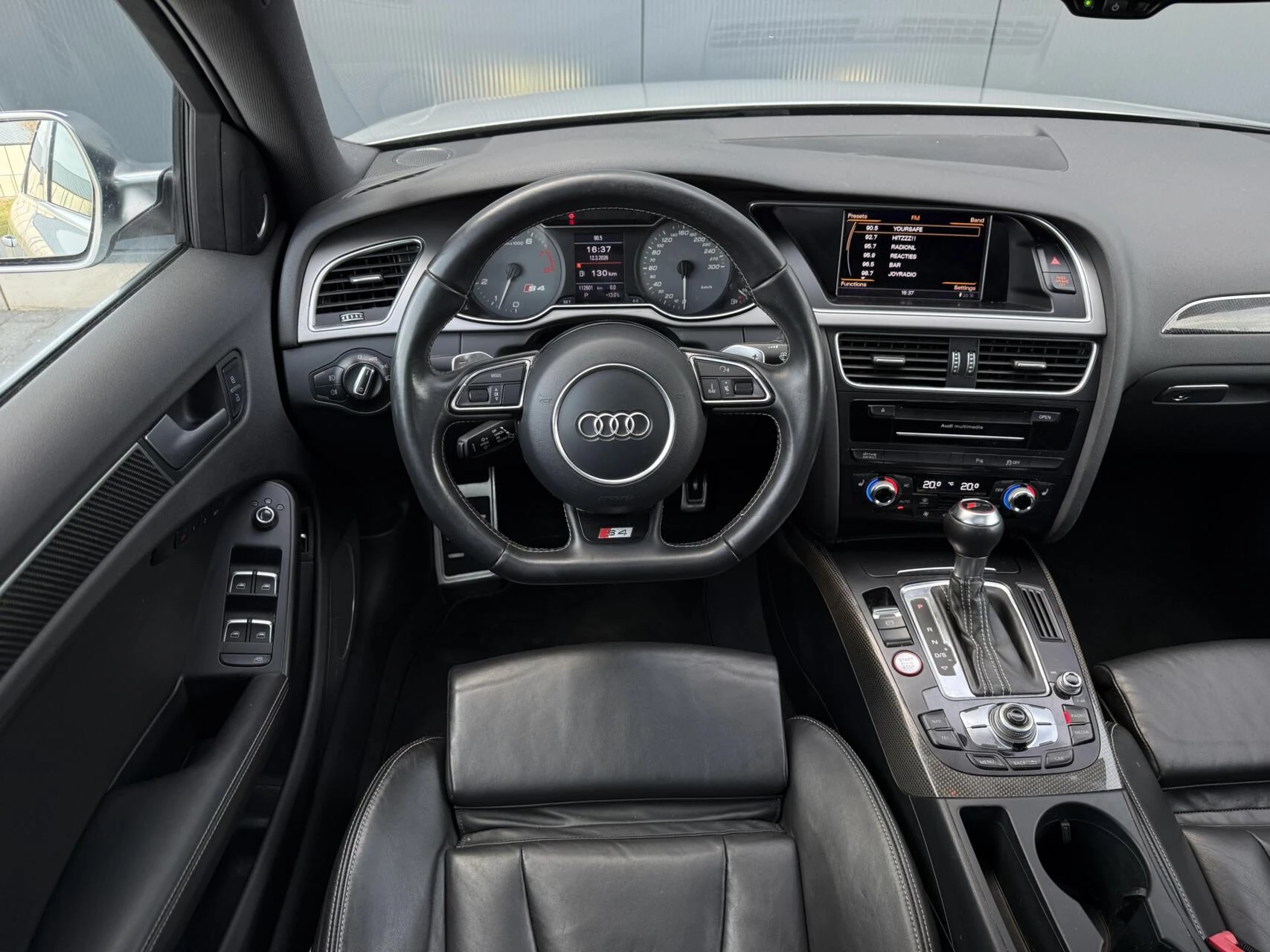 Hoofdafbeelding Audi S4