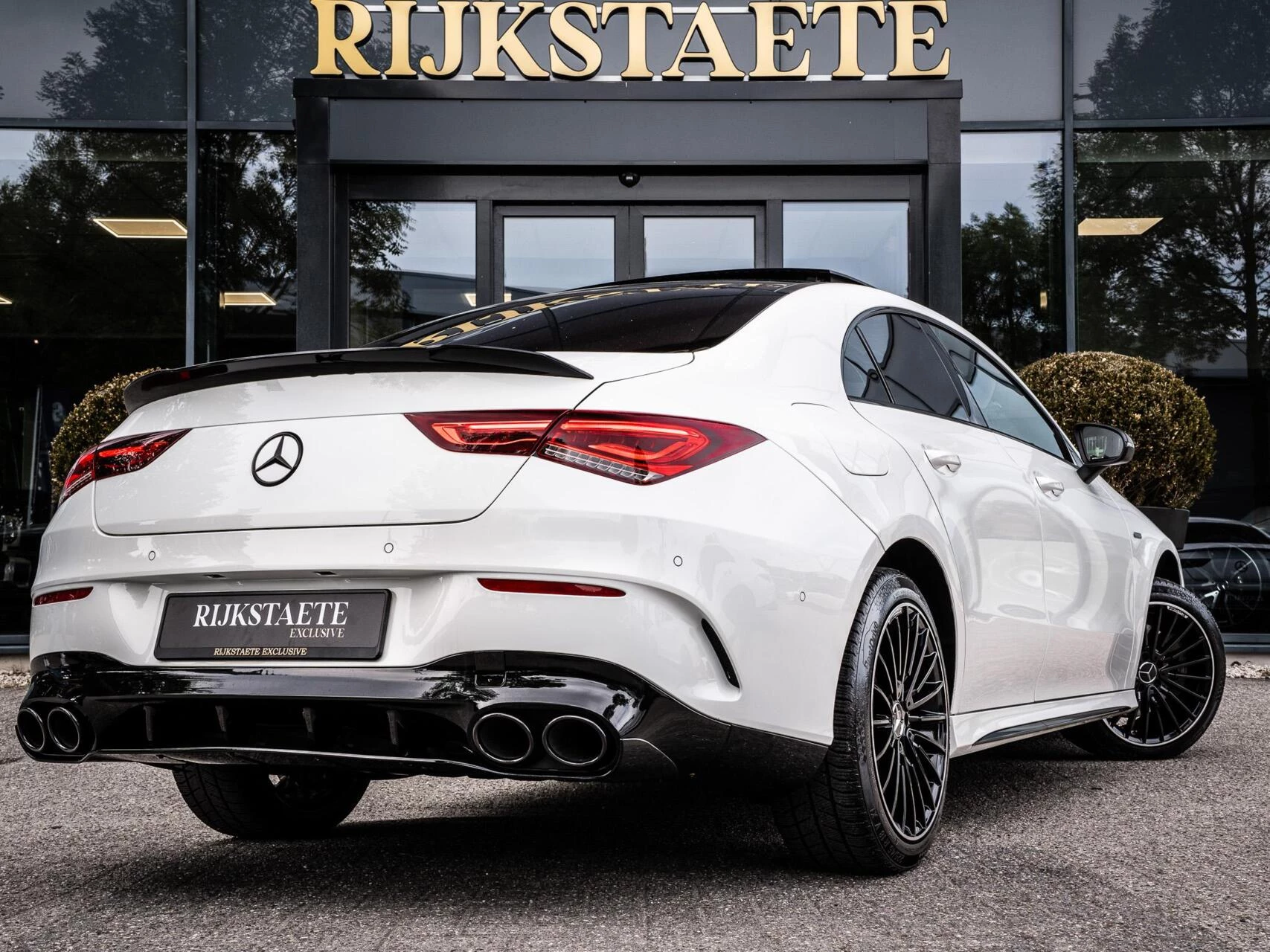 Hoofdafbeelding Mercedes-Benz CLA