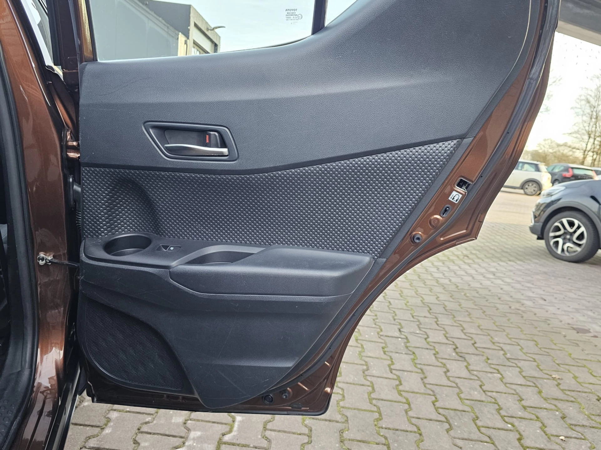 Hoofdafbeelding Toyota C-HR