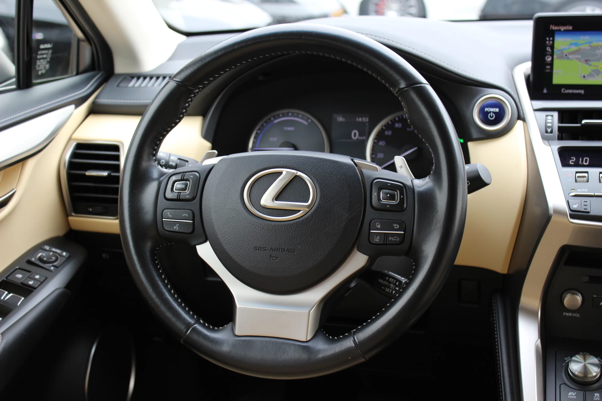 Hoofdafbeelding Lexus NX