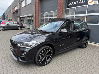 BMW X1 xDrive20i 192PK AUT High Executive LED Pano Navi HUD