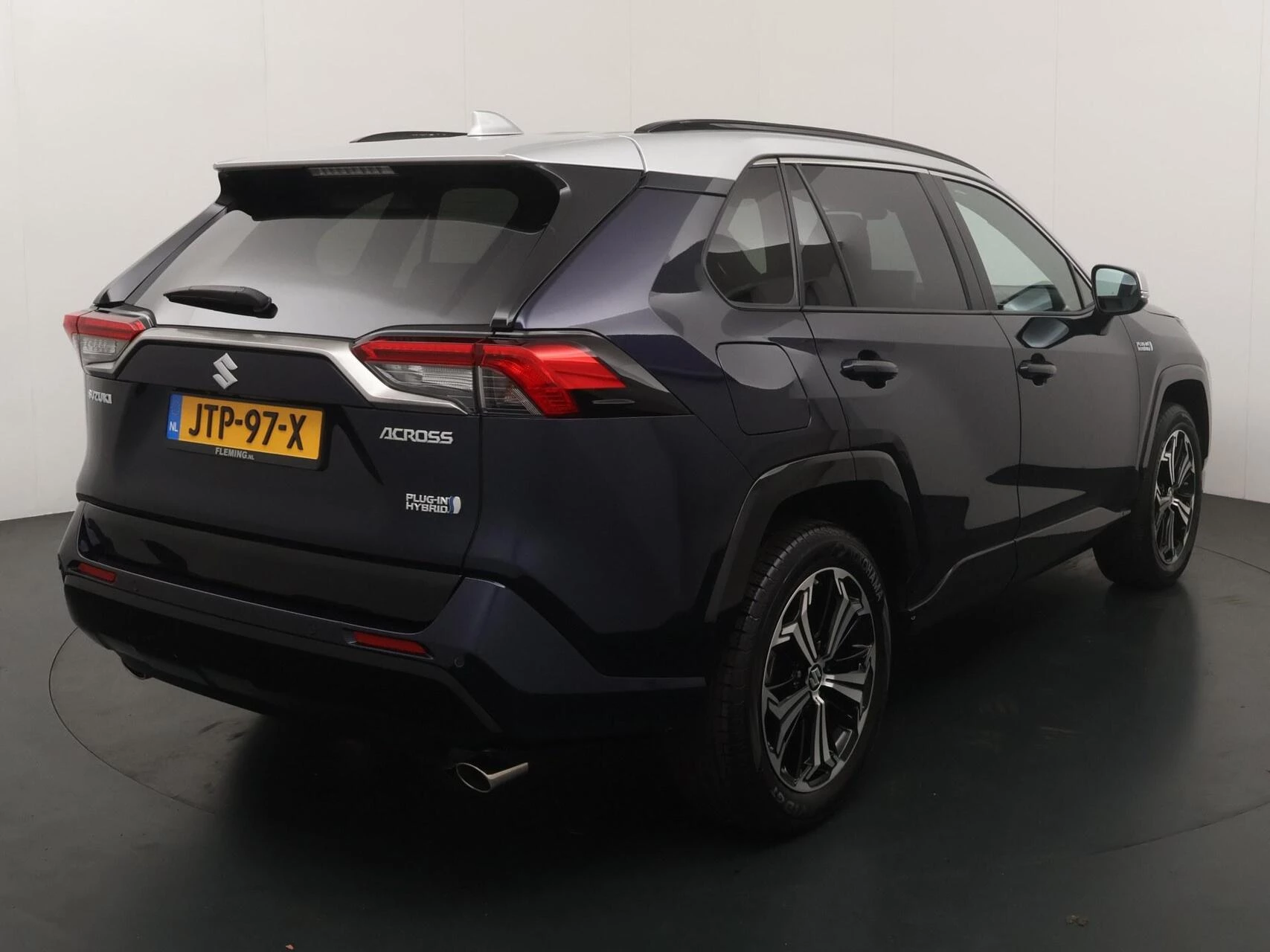 Hoofdafbeelding Suzuki Across