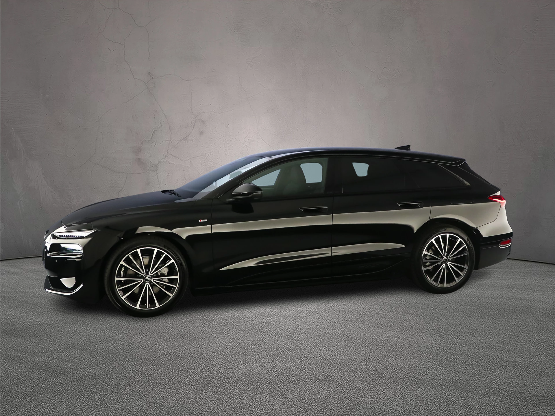 Hoofdafbeelding Audi A6 Avant e-tron