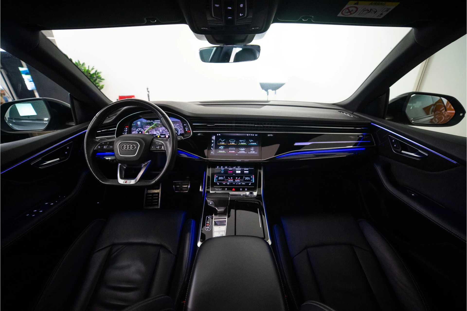 Hoofdafbeelding Audi Q8