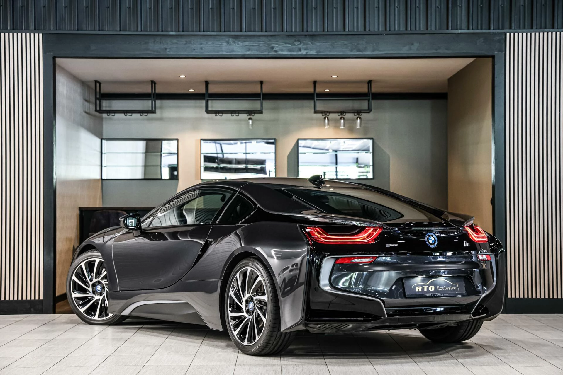 Hoofdafbeelding BMW i8
