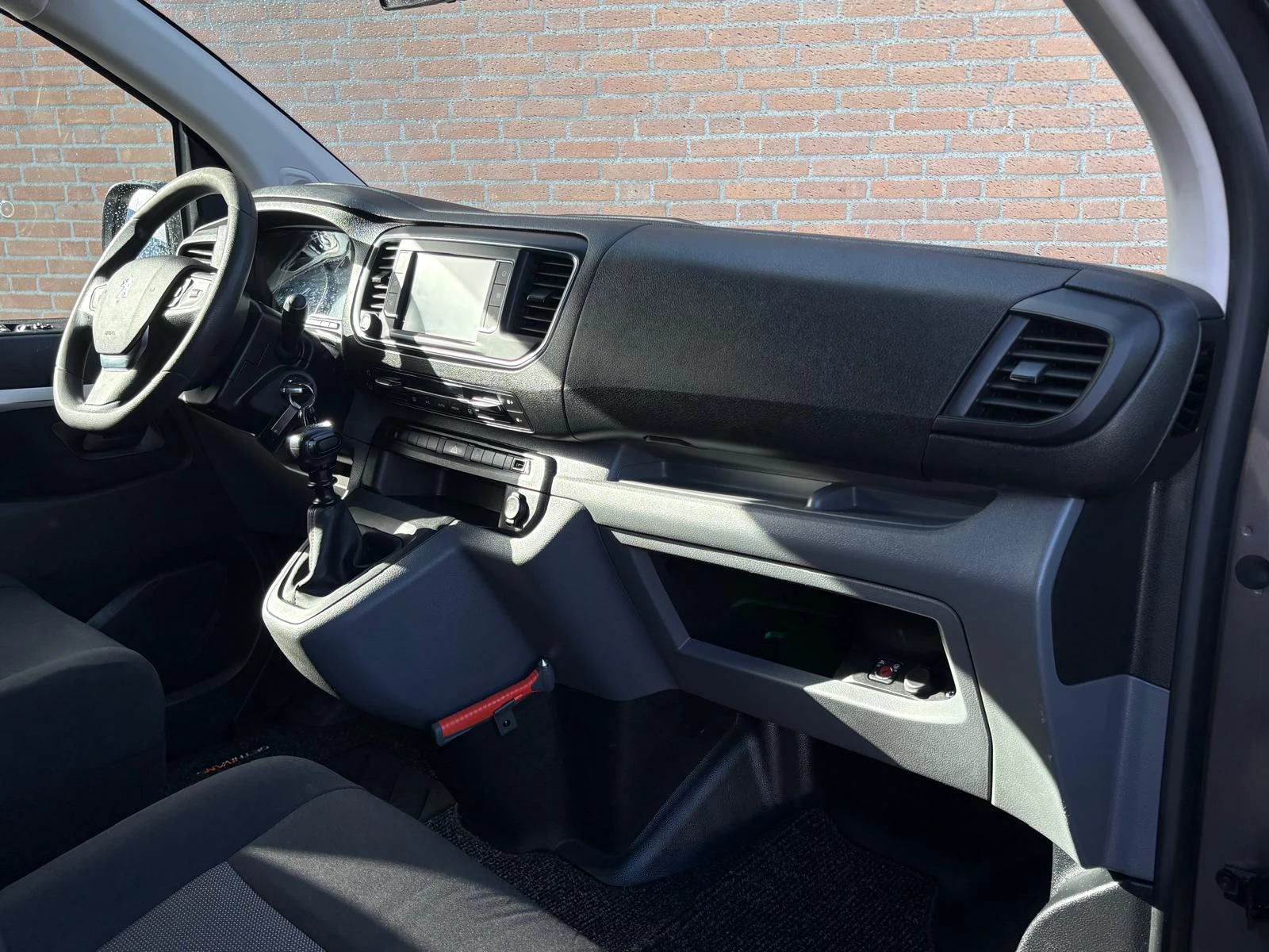 Hoofdafbeelding Peugeot Expert