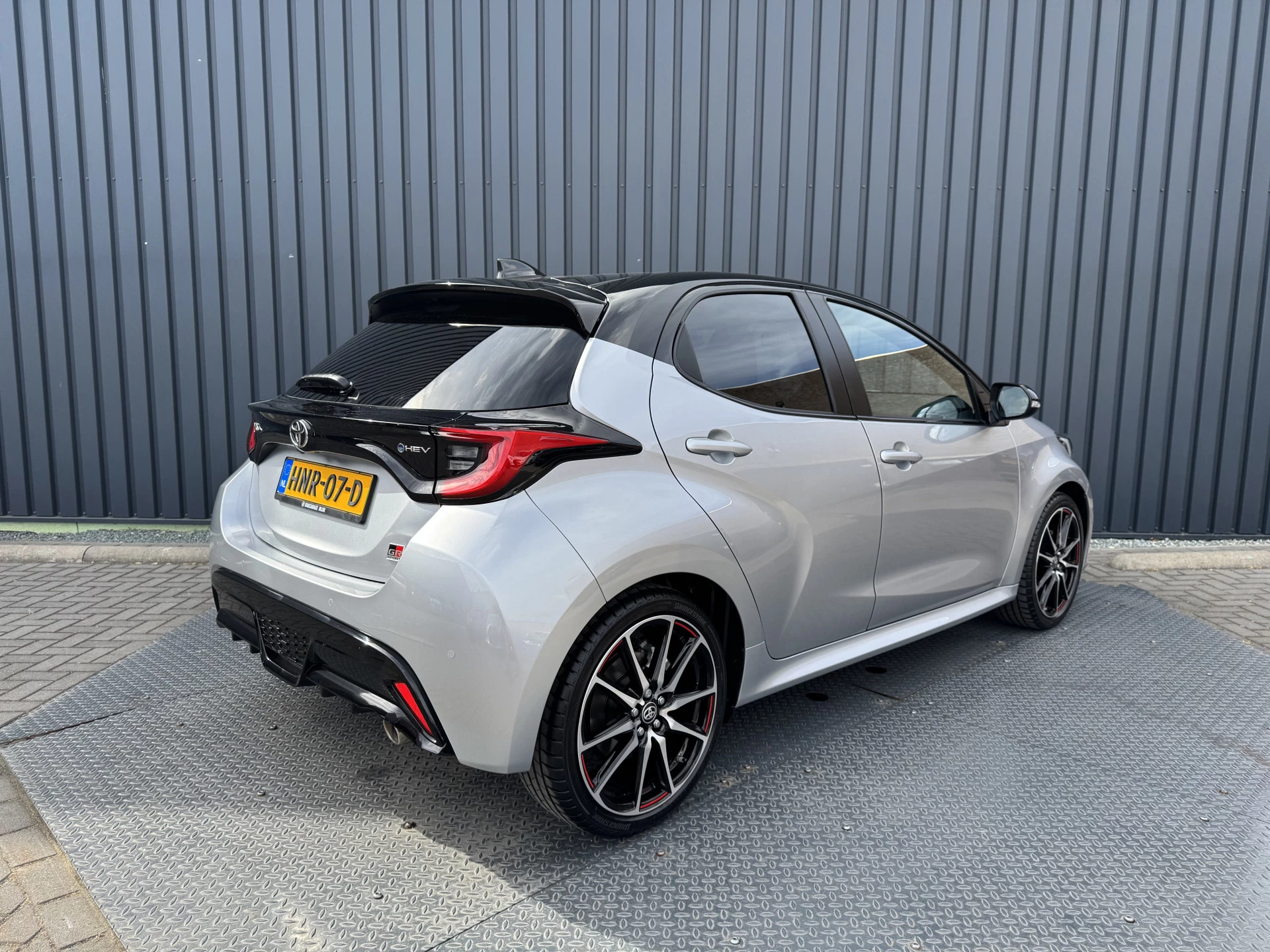 Hoofdafbeelding Toyota Yaris