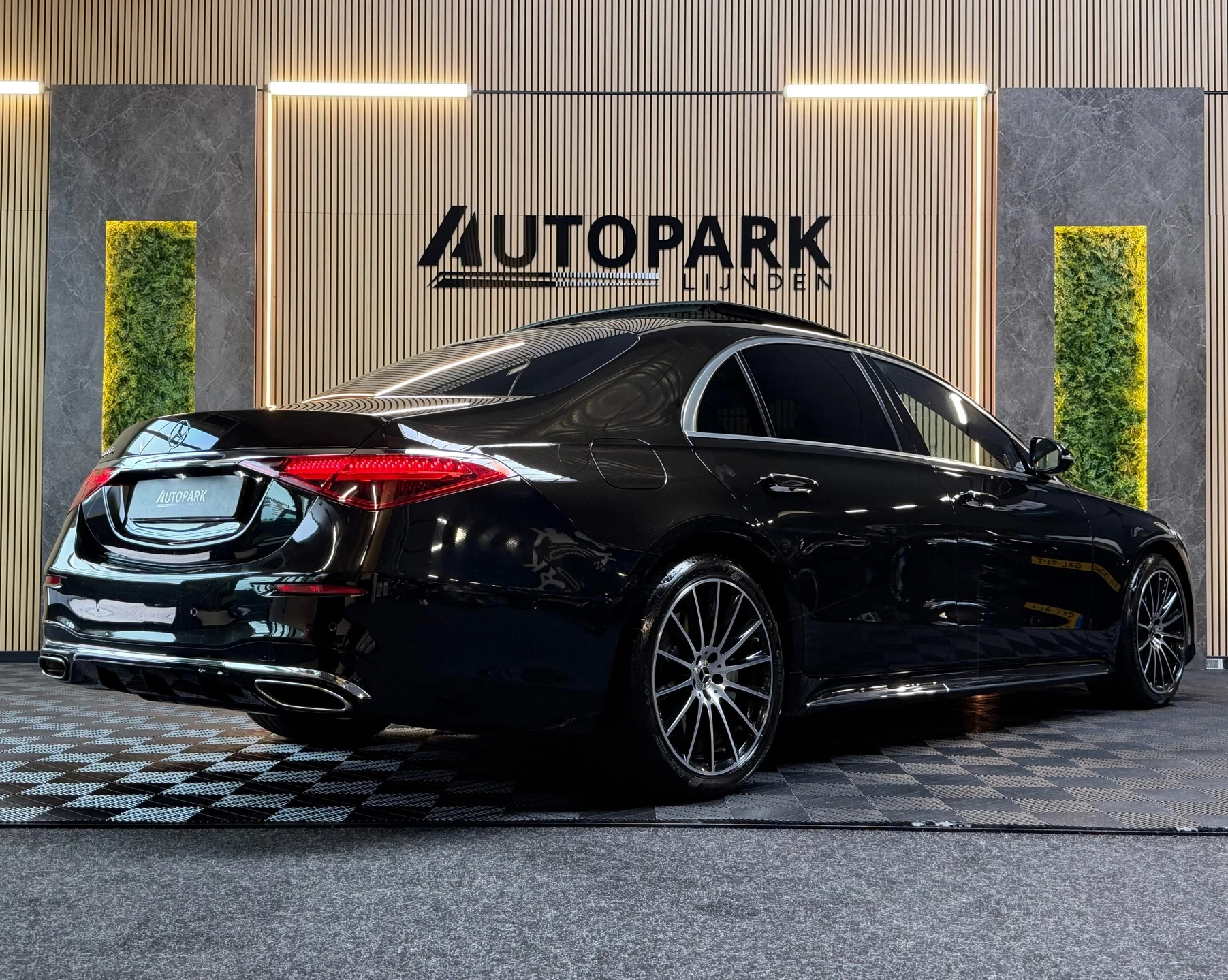 Hoofdafbeelding Mercedes-Benz S-Klasse