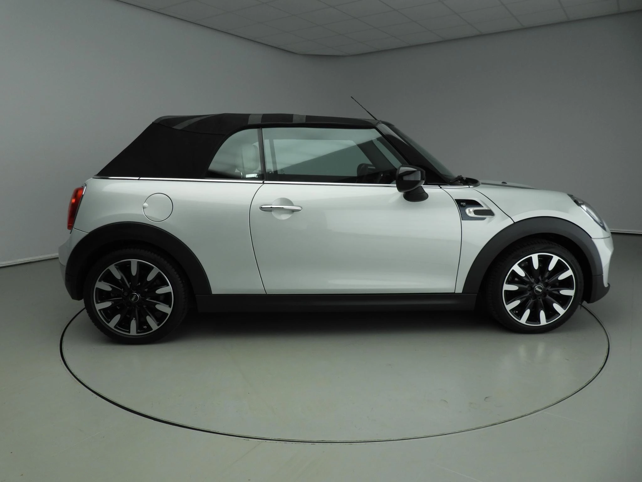 Hoofdafbeelding MINI Cooper Cabrio