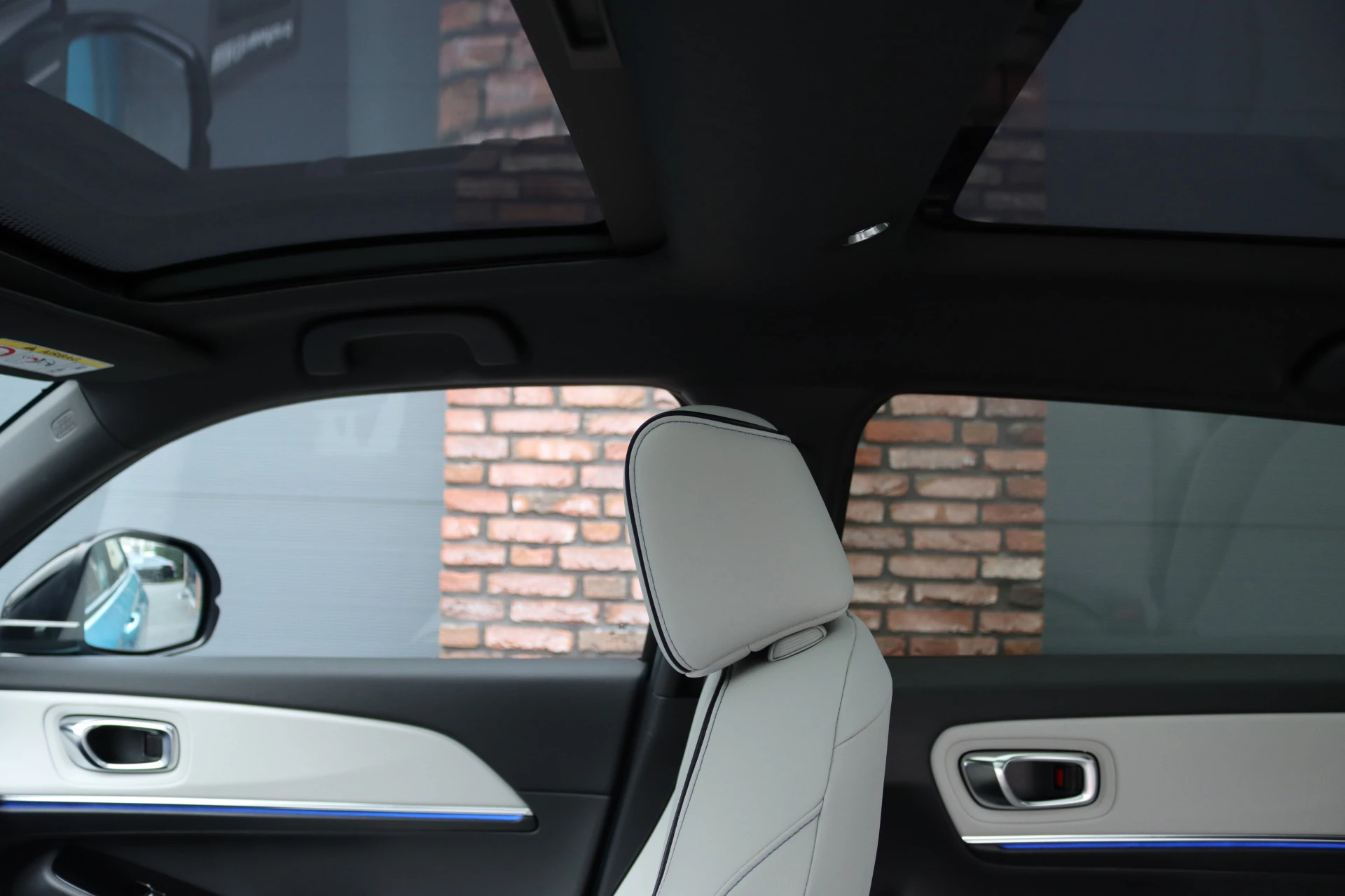 Hoofdafbeelding Honda e:Ny1