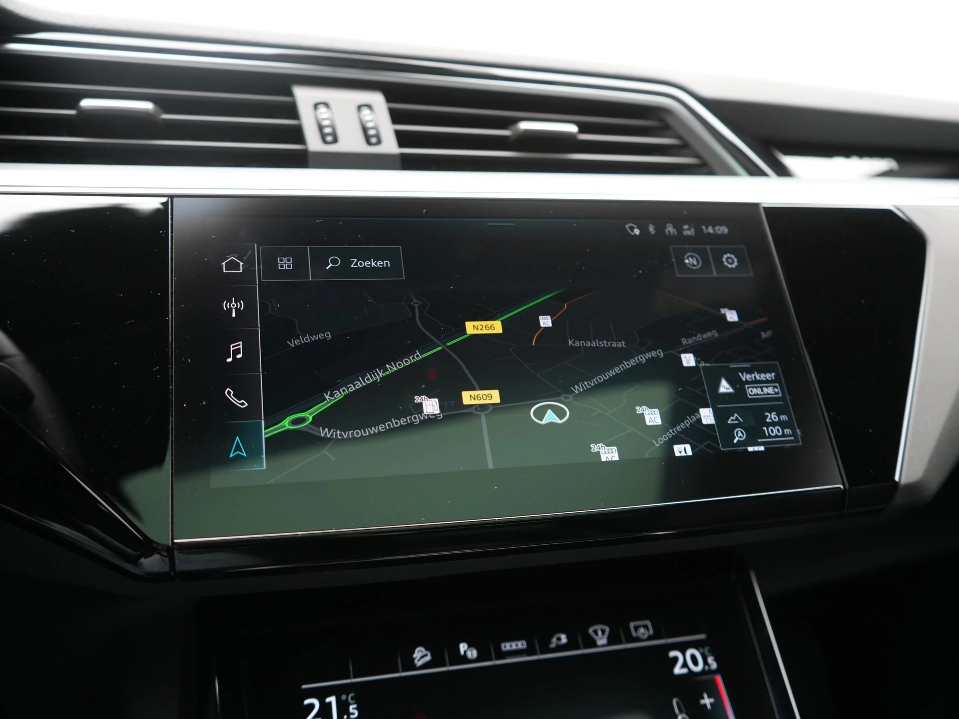 Hoofdafbeelding Audi Q8 e-tron