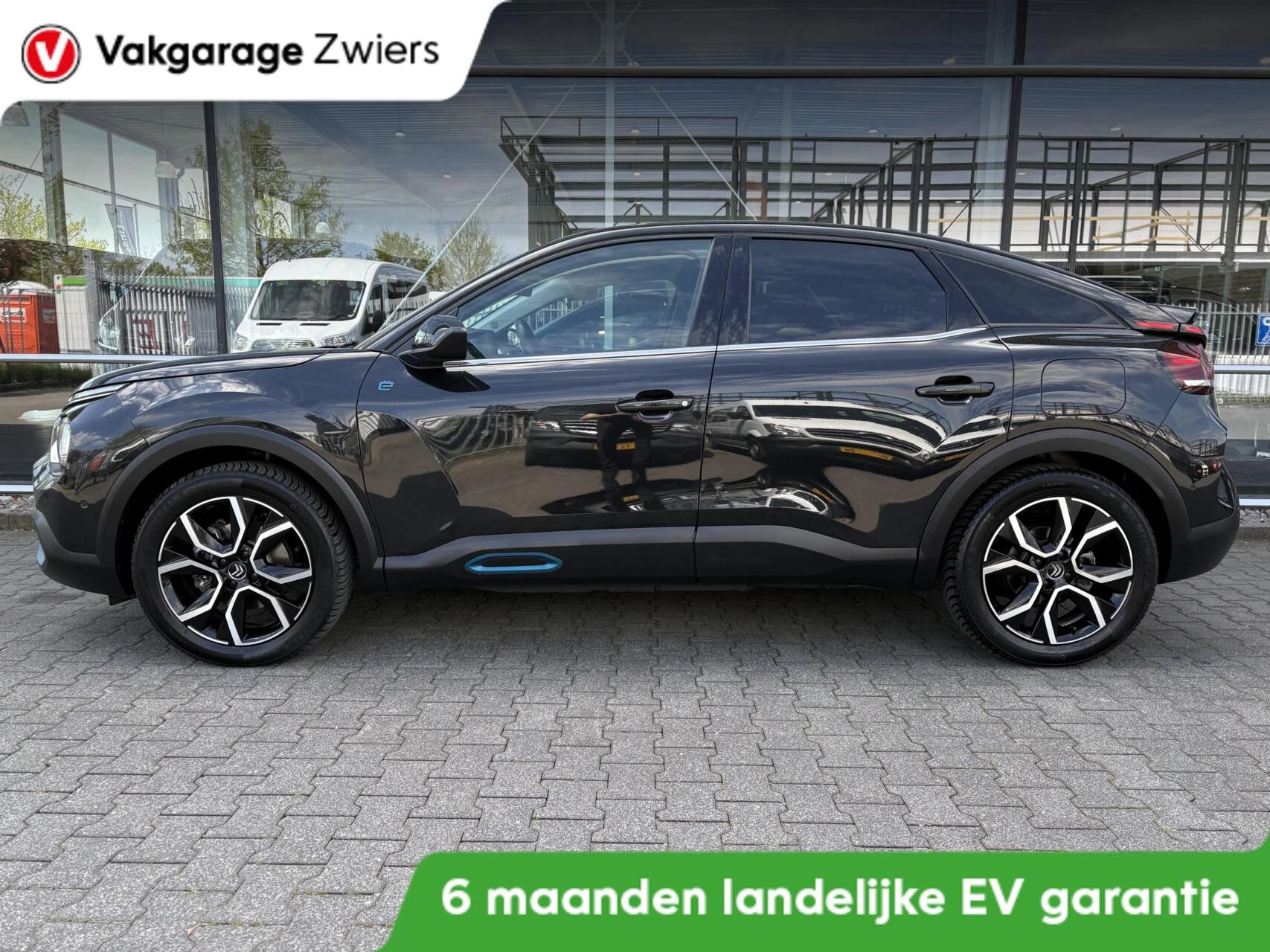 Hoofdafbeelding Citroën ë-C4