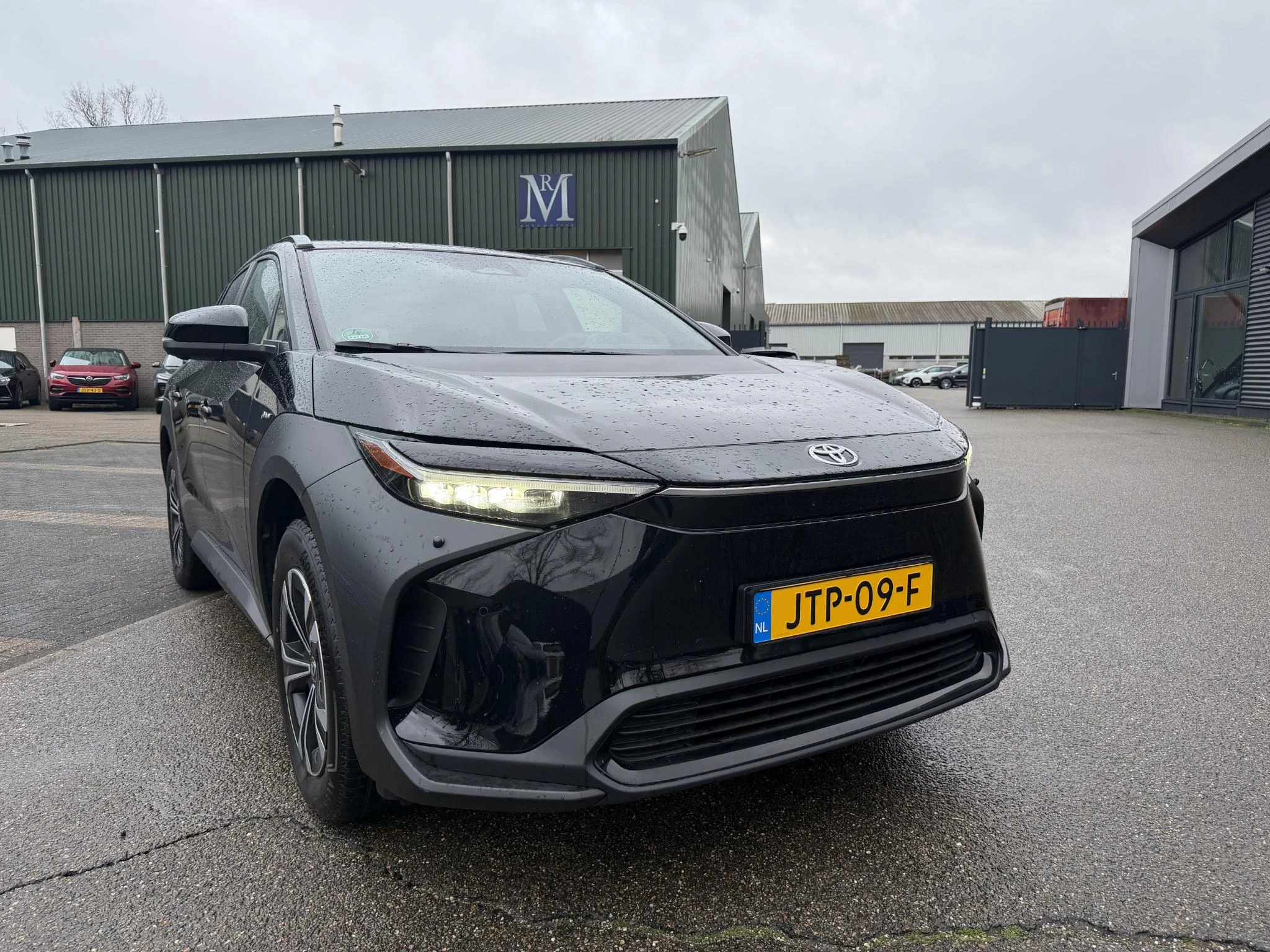 Hoofdafbeelding Toyota bZ4X