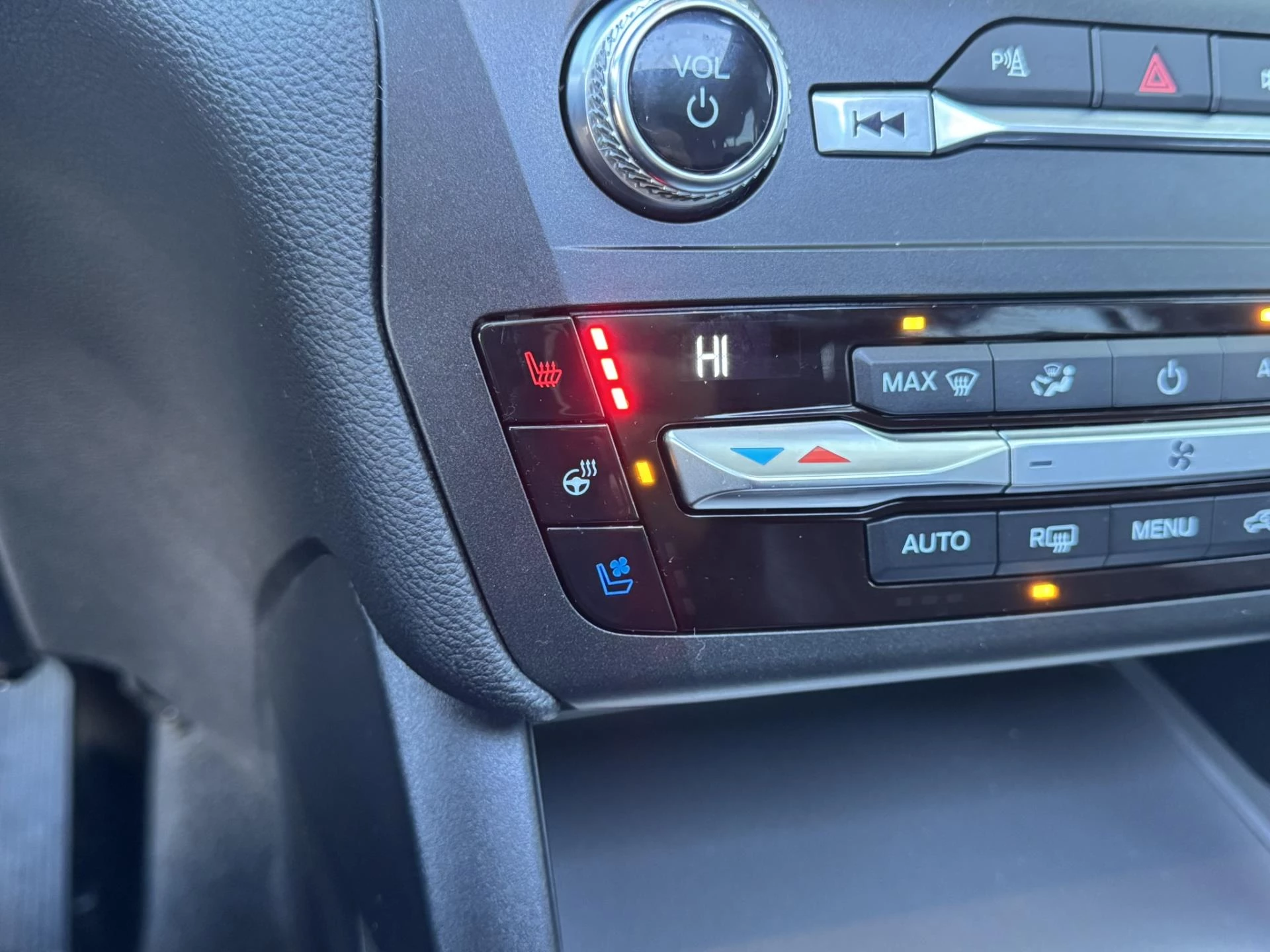 Hoofdafbeelding Ford Explorer