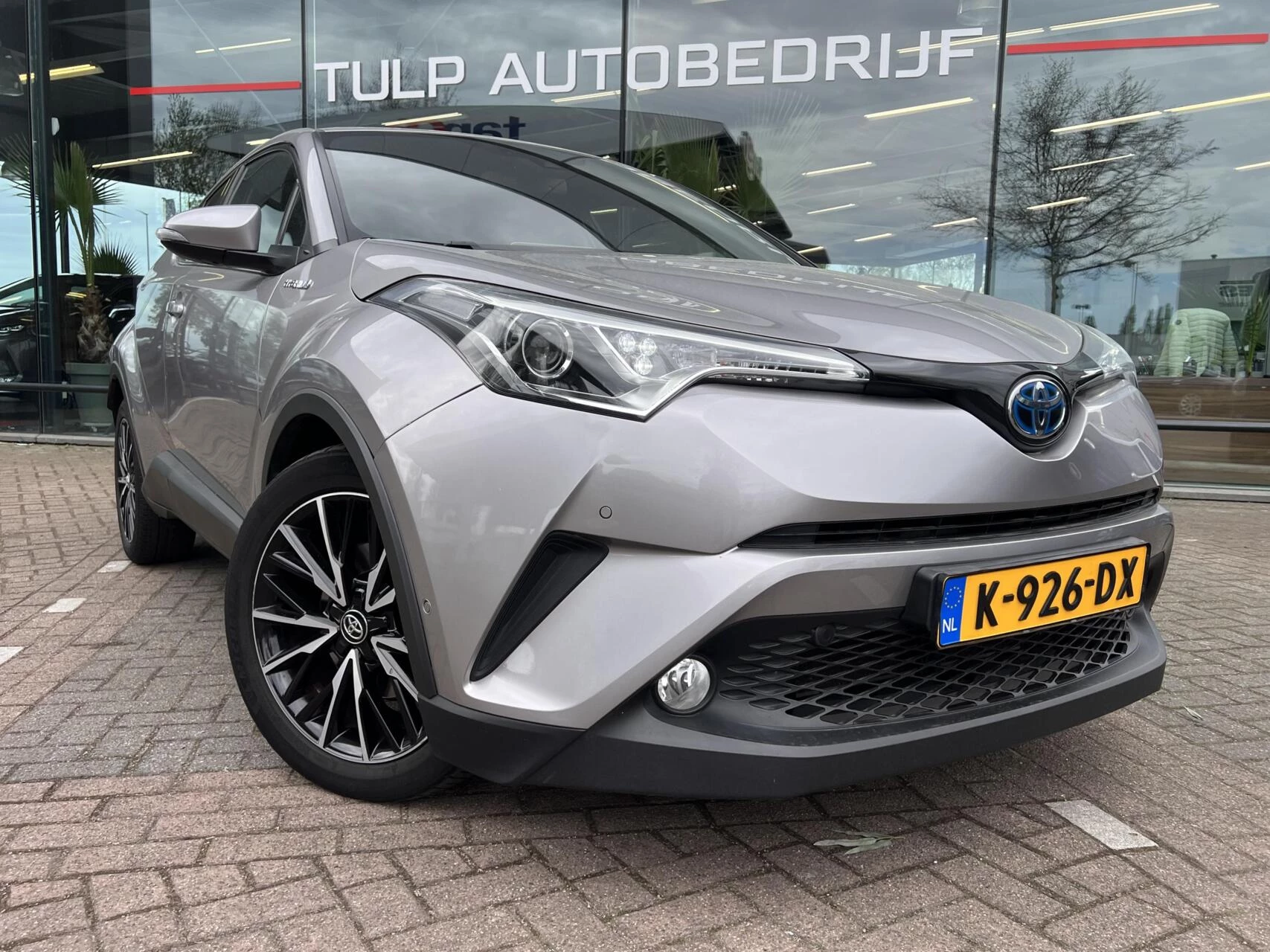 Hoofdafbeelding Toyota C-HR