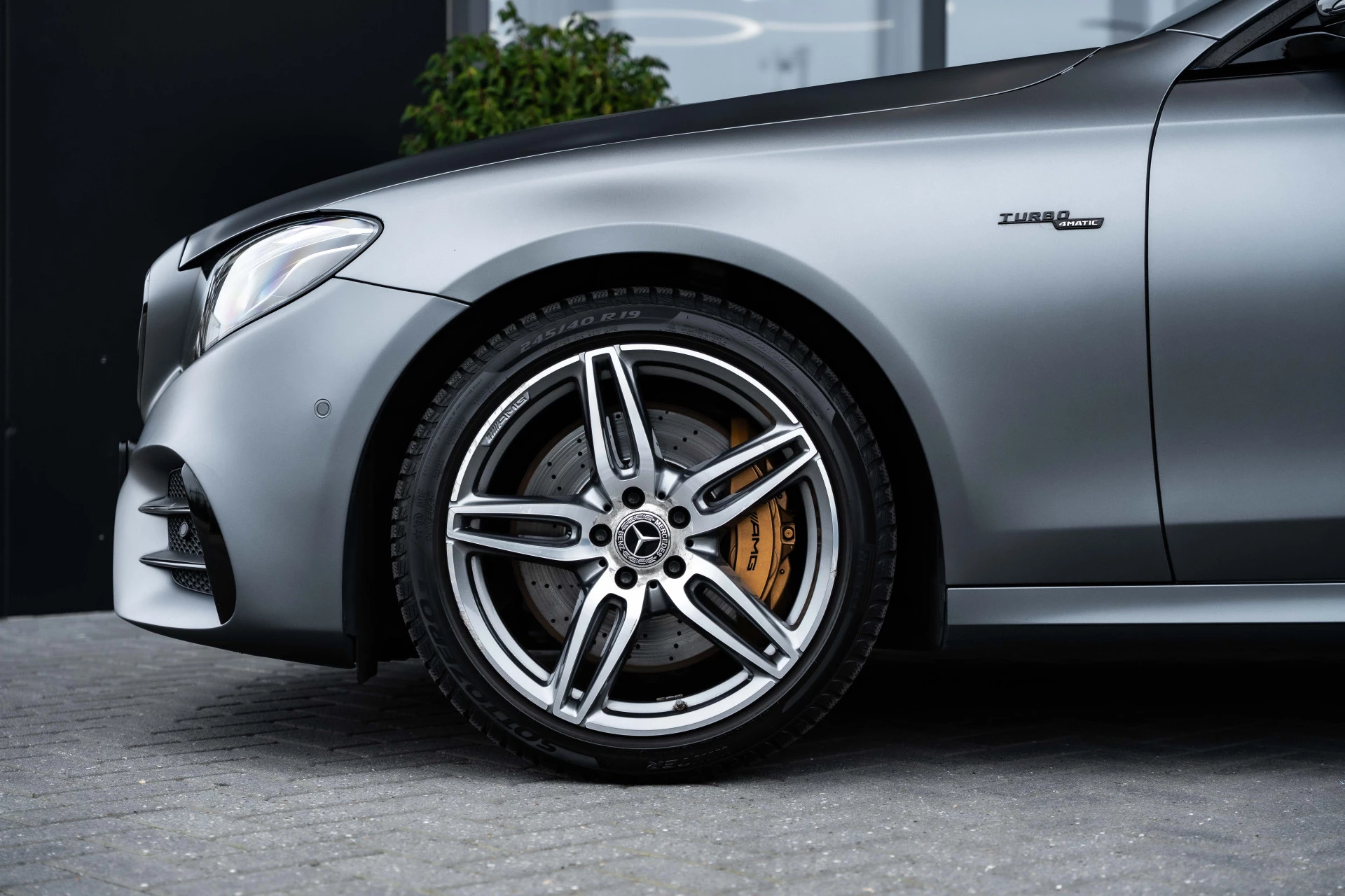 Hoofdafbeelding Mercedes-Benz E-Klasse
