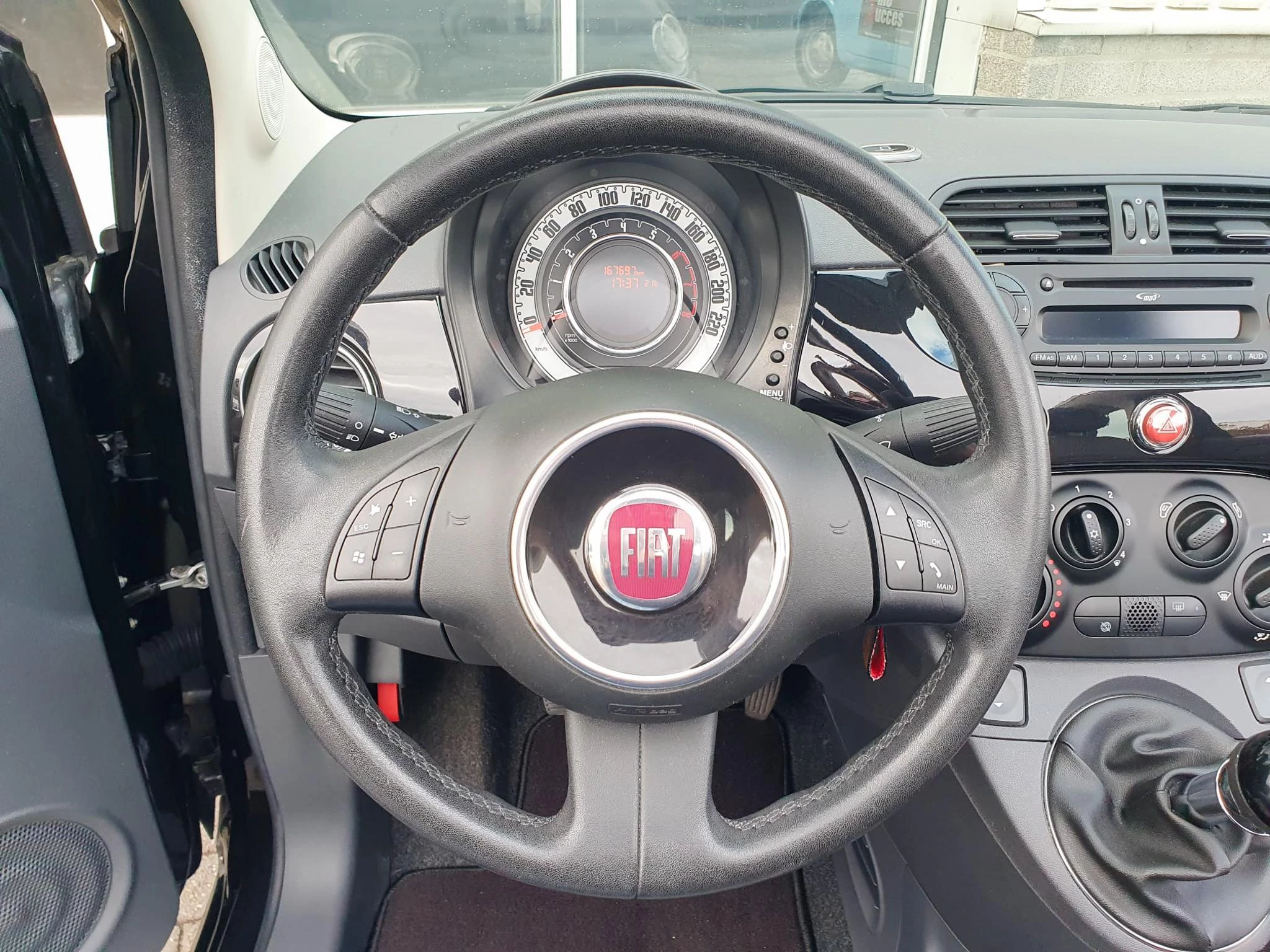 Hoofdafbeelding Fiat 500C