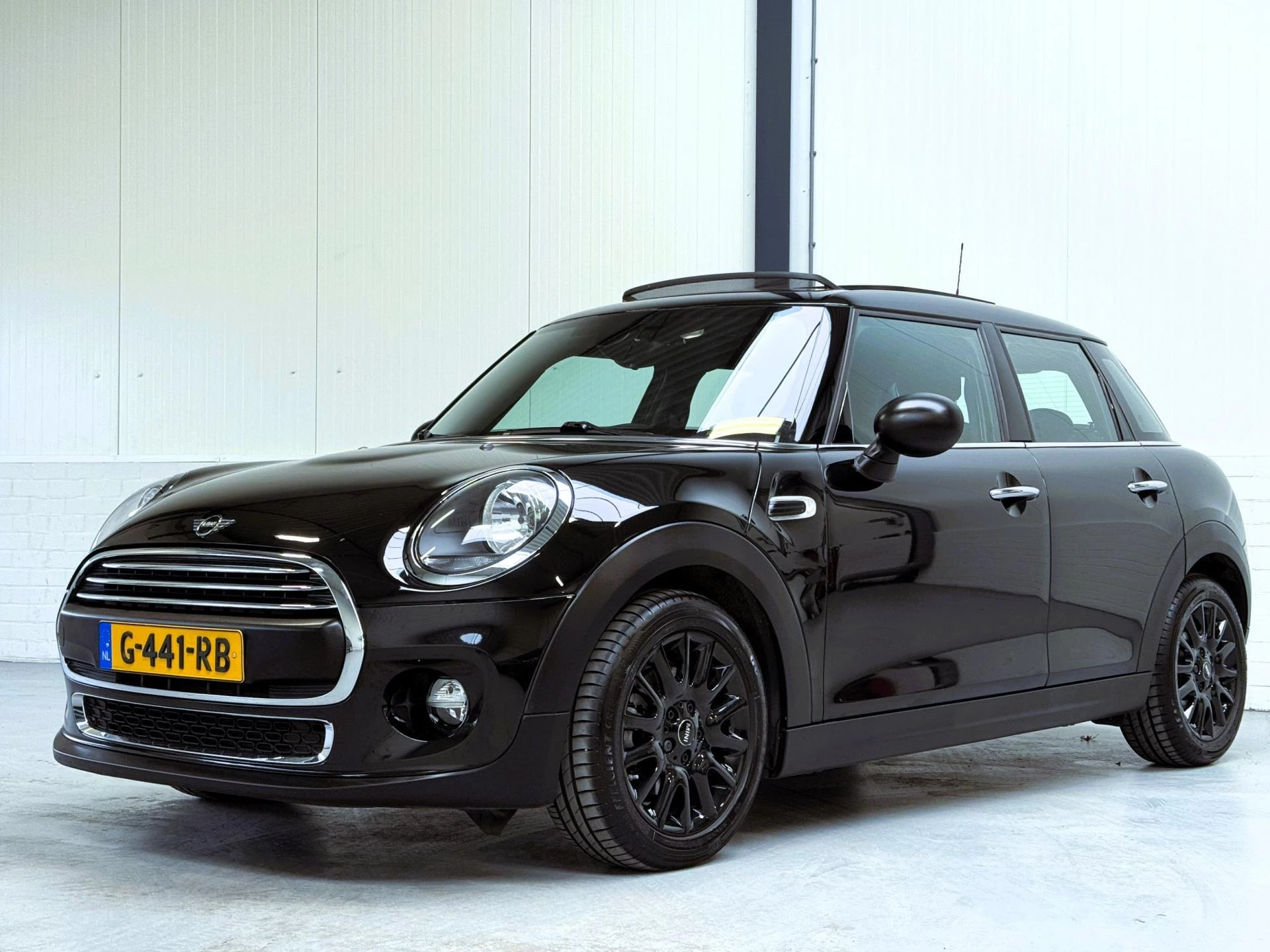 Hoofdafbeelding MINI One