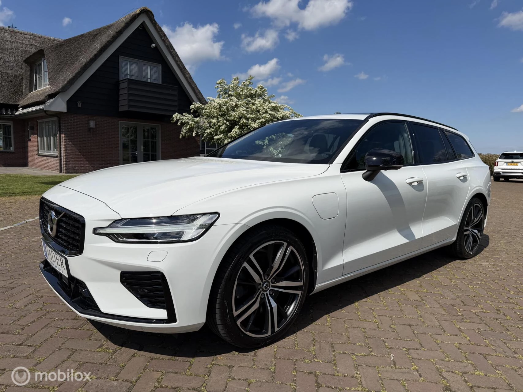 Hoofdafbeelding Volvo V60
